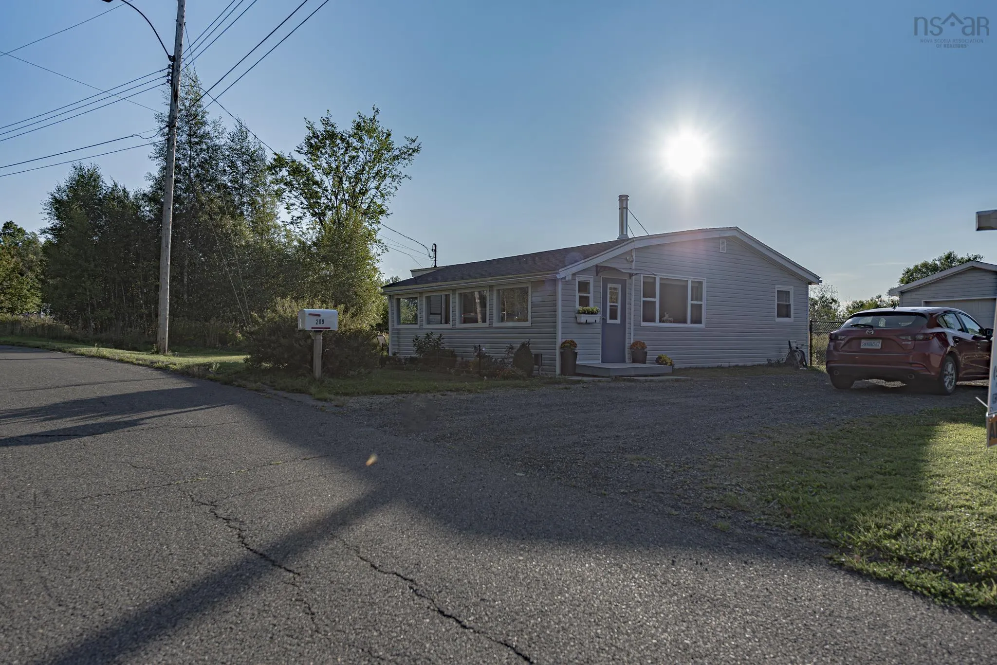 209 Ghana Avenue, New Glasgow, NS B2H 4X2, 2 Bedrooms Bedrooms, ,1 BathroomBathrooms,Residential,For Sale,Ghana,202523149