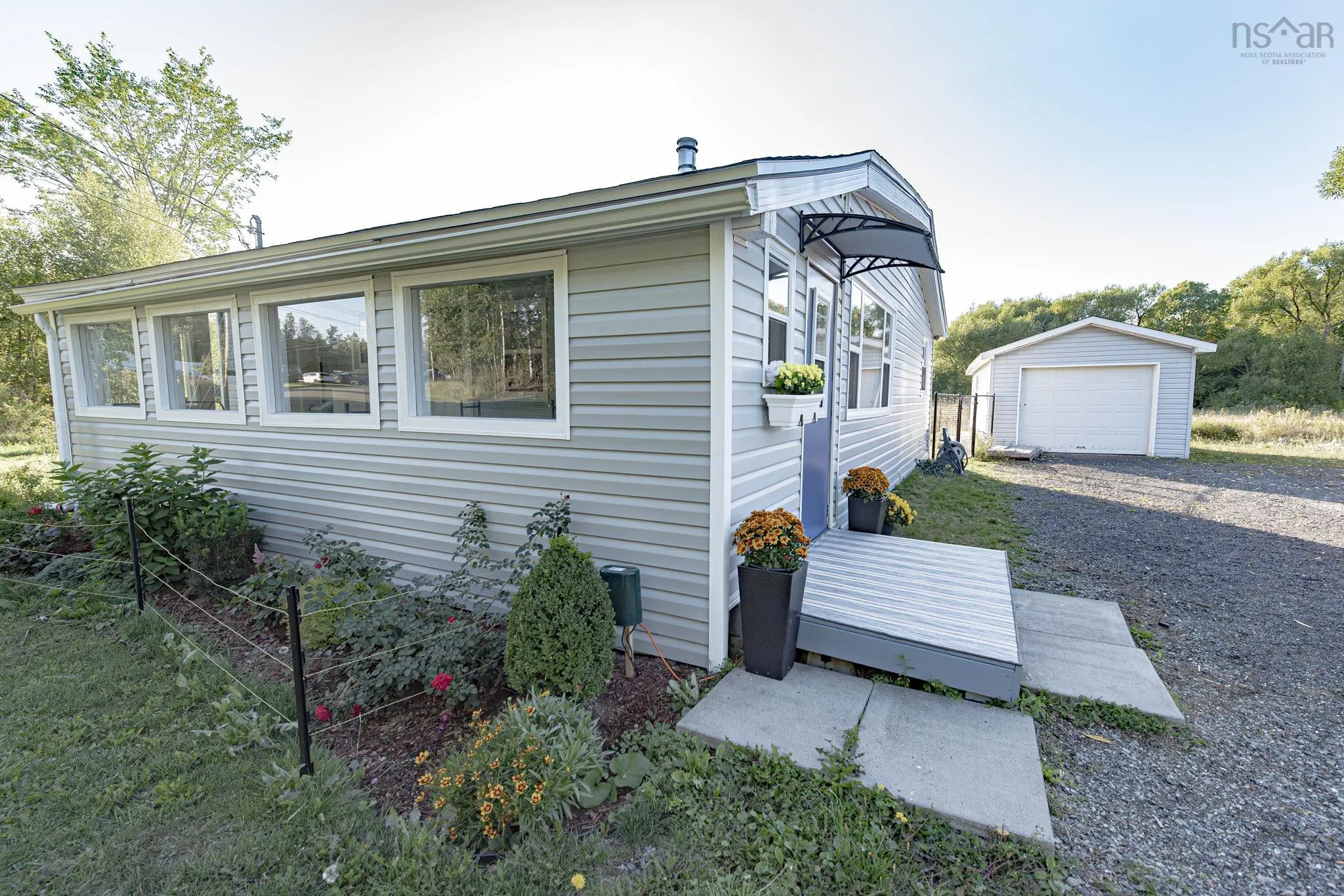 209 Ghana Avenue, New Glasgow, NS B2H 4X2, 2 Bedrooms Bedrooms, ,1 BathroomBathrooms,Residential,For Sale,Ghana,202523149