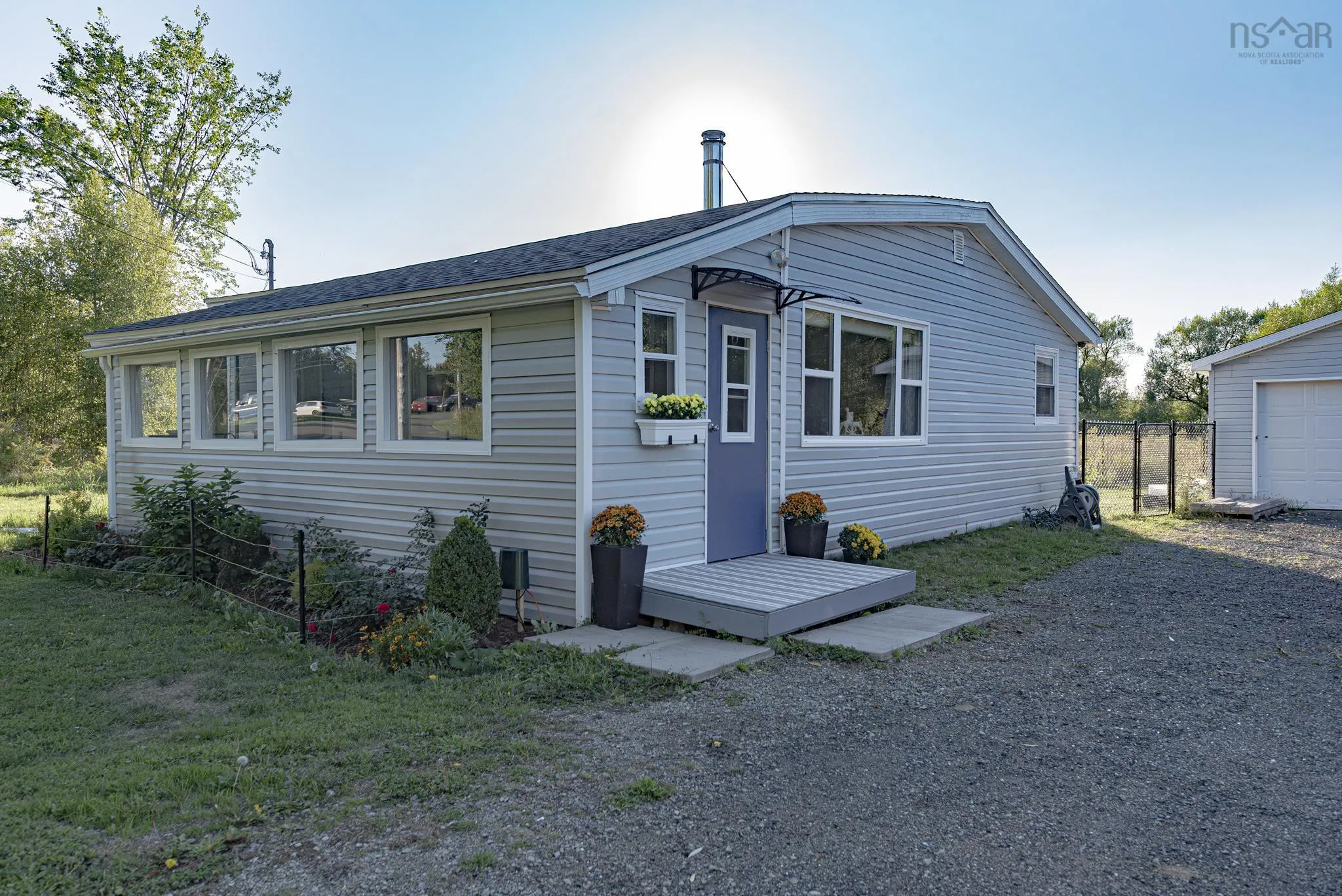 209 Ghana Avenue, New Glasgow, NS B2H 4X2, 2 Bedrooms Bedrooms, ,1 BathroomBathrooms,Residential,For Sale,Ghana,202523149