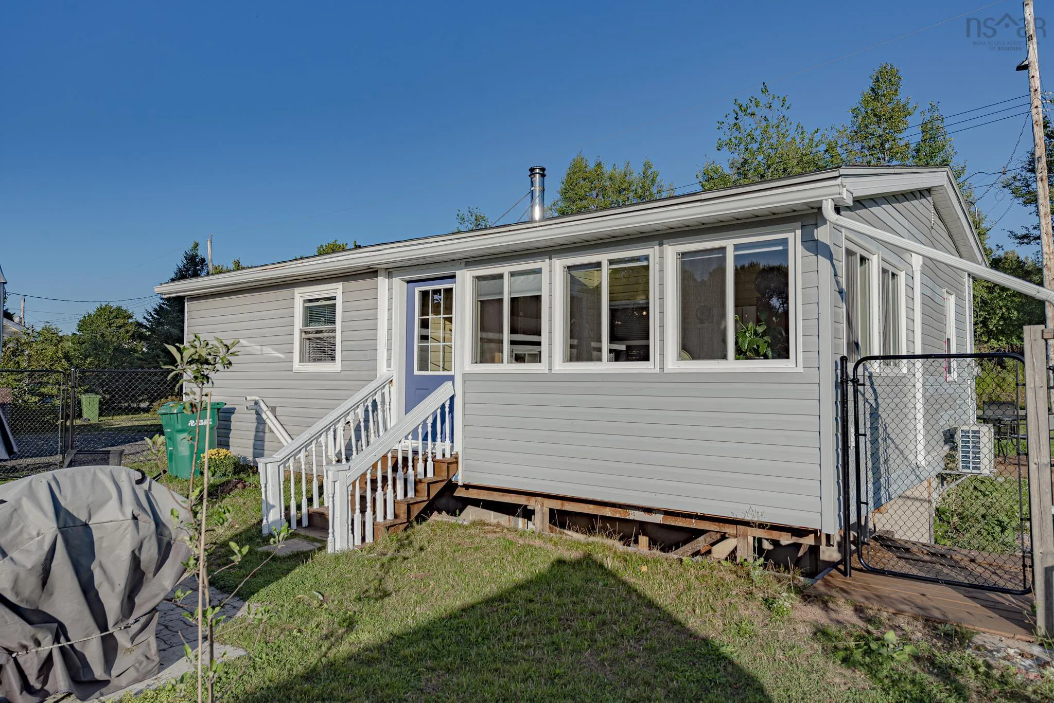 209 Ghana Avenue, New Glasgow, NS B2H 4X2, 2 Bedrooms Bedrooms, ,1 BathroomBathrooms,Residential,For Sale,Ghana,202523149