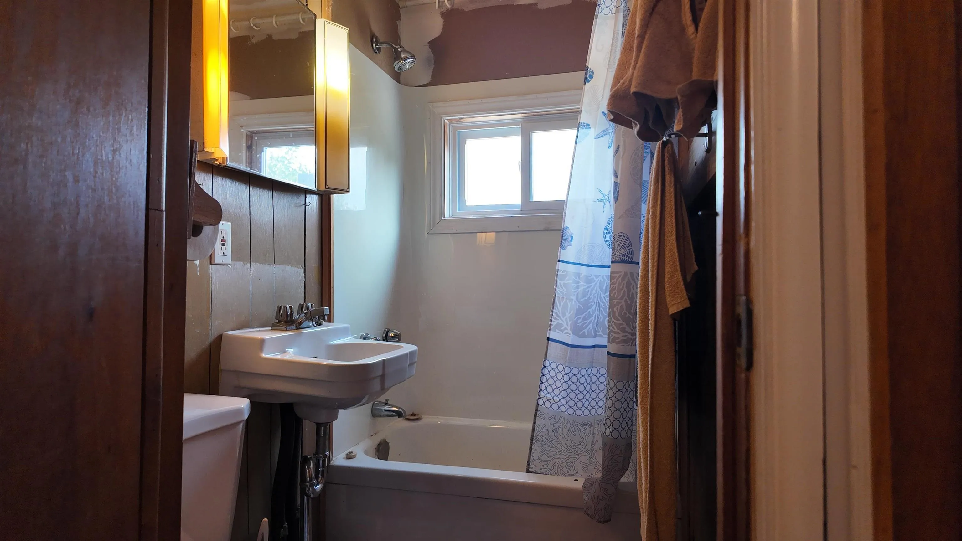 588 Sunset Drive, Lansdowne, NS B0S 1S0, 2 Bedrooms Bedrooms, ,1 BathroomBathrooms,Residential,For Sale,Sunset,202523201