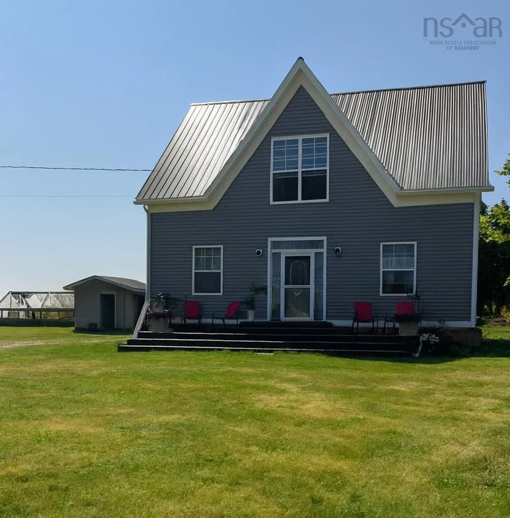 8296 Highway 6, West Pugwash, NS B0K 1L0, 3 Bedrooms Bedrooms, ,2 BathroomsBathrooms,Residential,For Sale,Highway 6,202520399