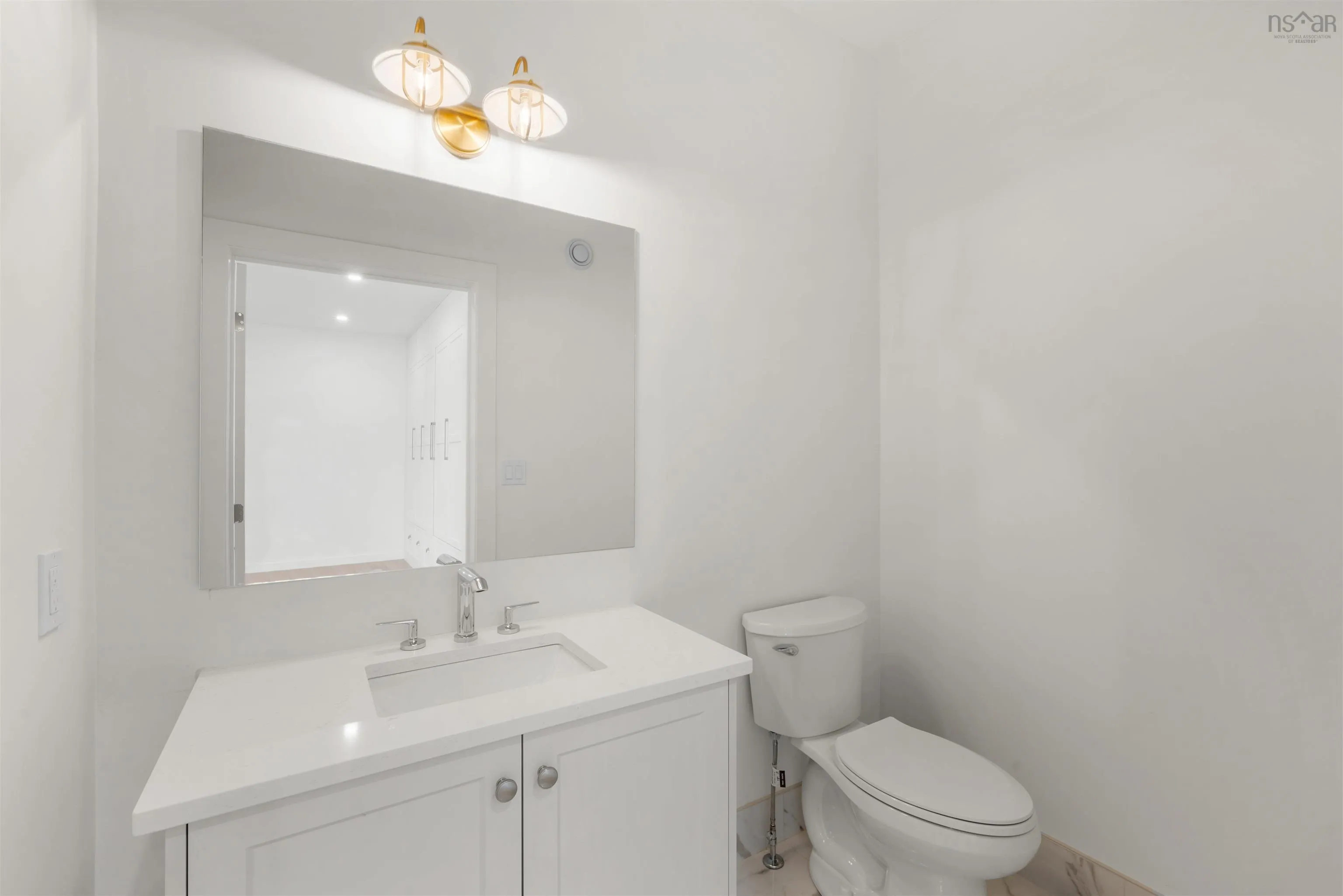 112 Samaa Court, Bedford West Ns B4b 0y4, 5 Bedrooms Bedrooms, ,5 BathroomsBathrooms,Residential,For Sale,Samaa Court,202509371