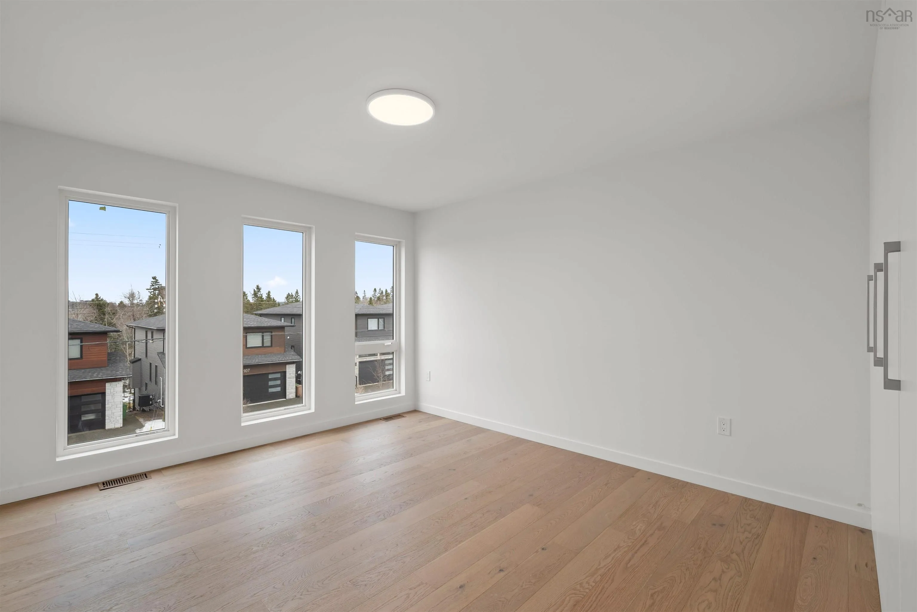 112 Samaa Court, Bedford West Ns B4b 0y4, 5 Bedrooms Bedrooms, ,5 BathroomsBathrooms,Residential,For Sale,Samaa Court,202509371