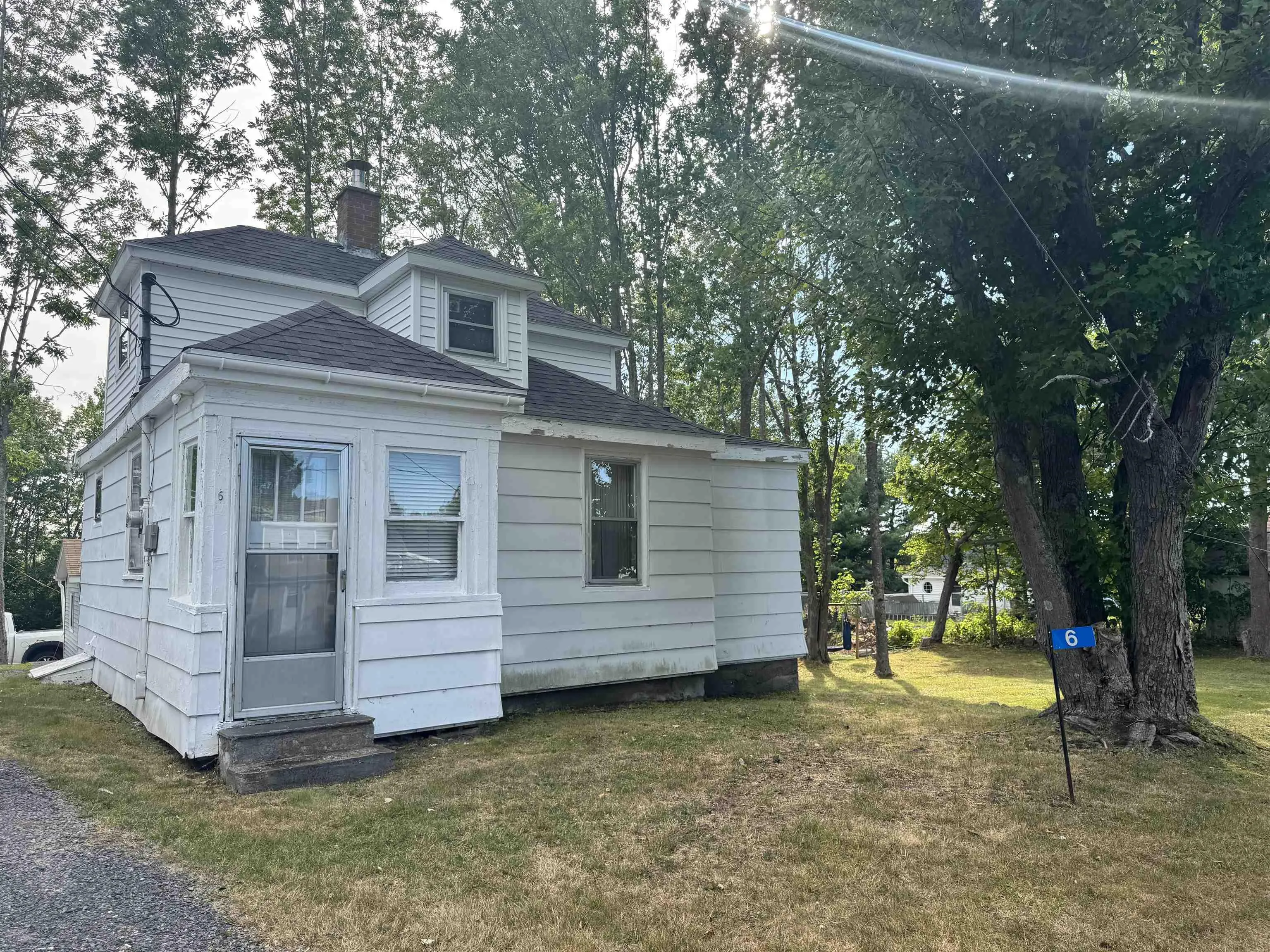 6 Strickland Avenue, Trenton, NS B0K 1X0, 1 Bedroom Bedrooms, ,1 BathroomBathrooms,Residential,For Sale,Strickland,202522572