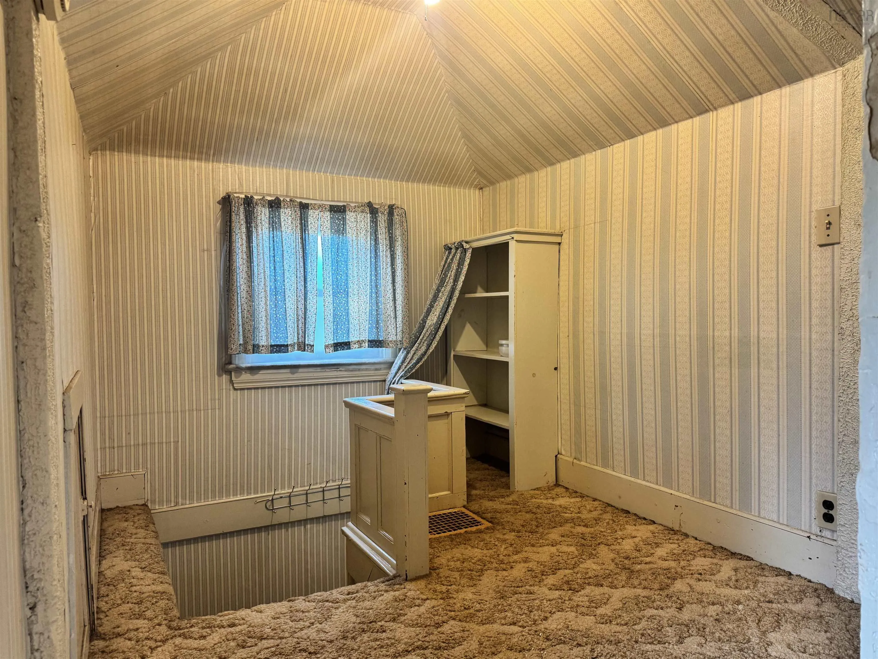 6 Strickland Avenue, Trenton, NS B0K 1X0, 1 Bedroom Bedrooms, ,1 BathroomBathrooms,Residential,For Sale,Strickland,202522572