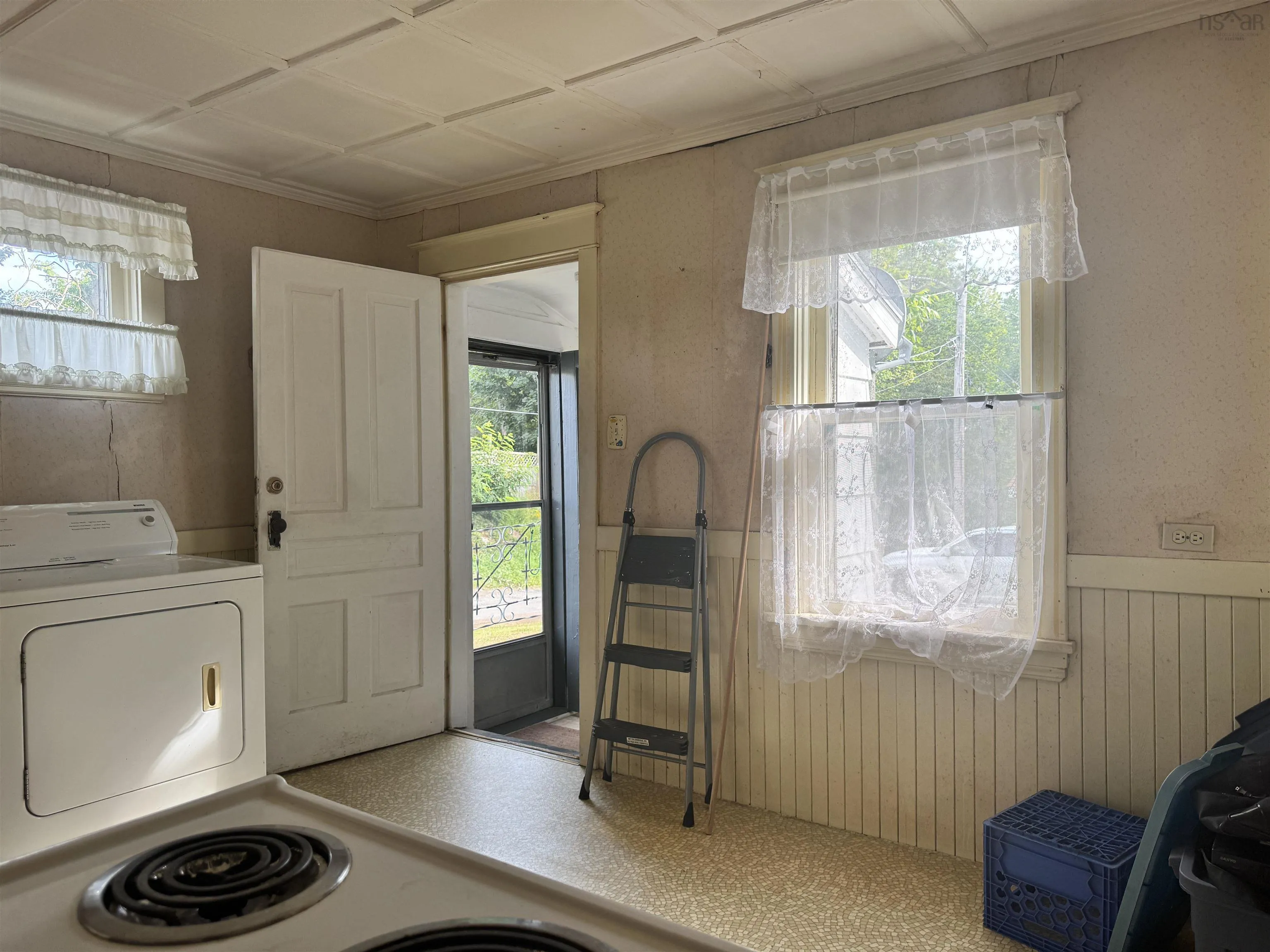 6 Strickland Avenue, Trenton, NS B0K 1X0, 1 Bedroom Bedrooms, ,1 BathroomBathrooms,Residential,For Sale,Strickland,202522572