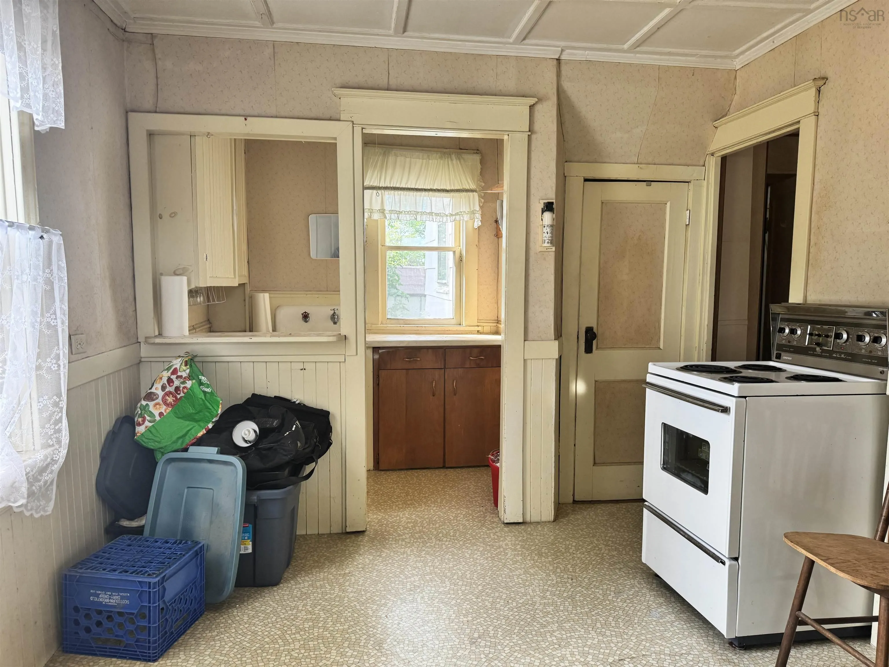 6 Strickland Avenue, Trenton, NS B0K 1X0, 1 Bedroom Bedrooms, ,1 BathroomBathrooms,Residential,For Sale,Strickland,202522572