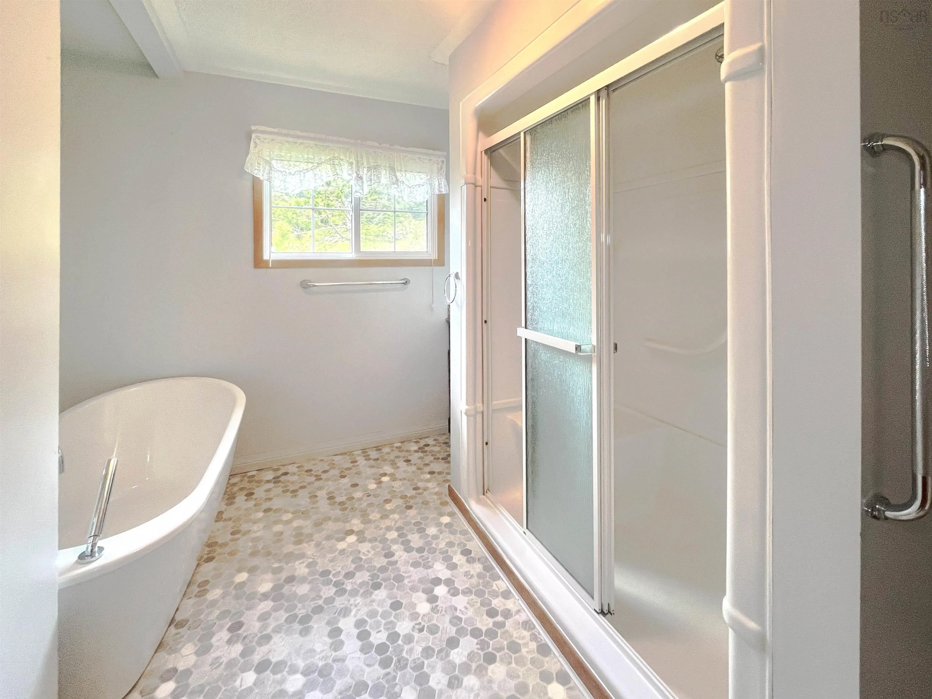 96 Landry Lane, Sampsonville, NS B0E 3B0, 3 Bedrooms Bedrooms, ,1 BathroomBathrooms,Residential,For Sale,Landry,202522757