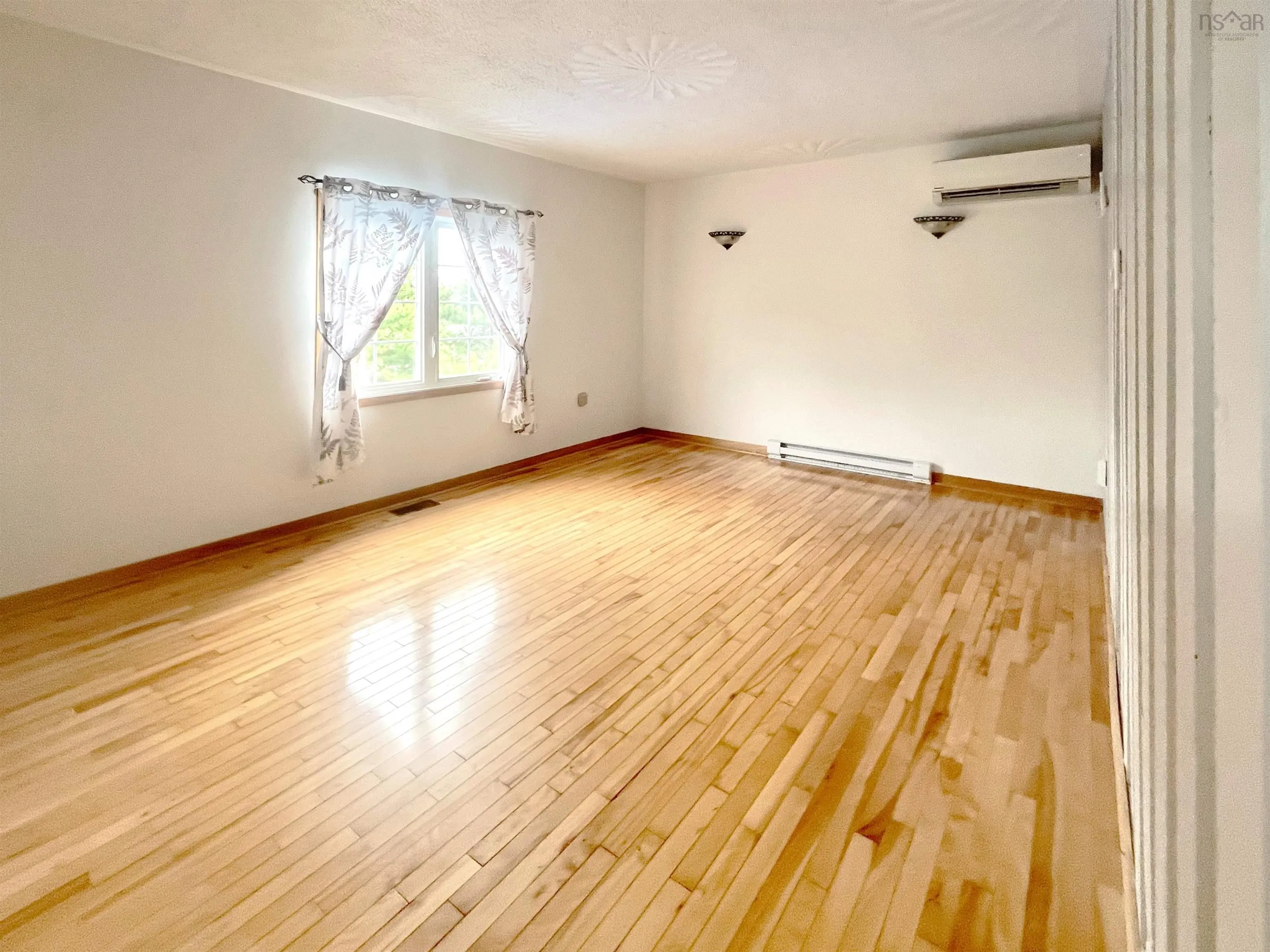 96 Landry Lane, Sampsonville, NS B0E 3B0, 3 Bedrooms Bedrooms, ,1 BathroomBathrooms,Residential,For Sale,Landry,202522757