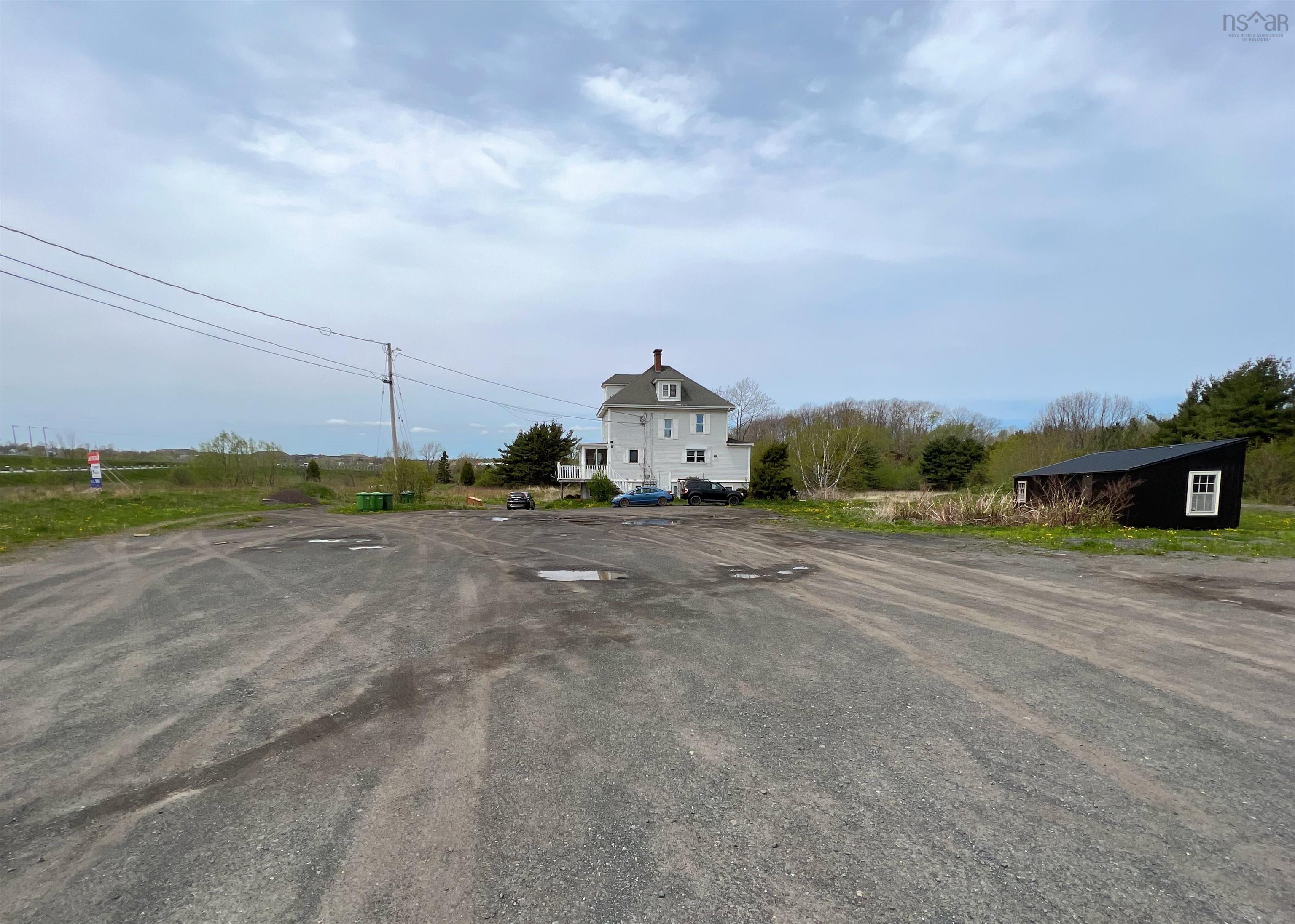 5161 East River Road, Plymouth NS B2H 5C5, 5 Bedrooms Bedrooms, ,Residential Income,For Sale,East River,202300563