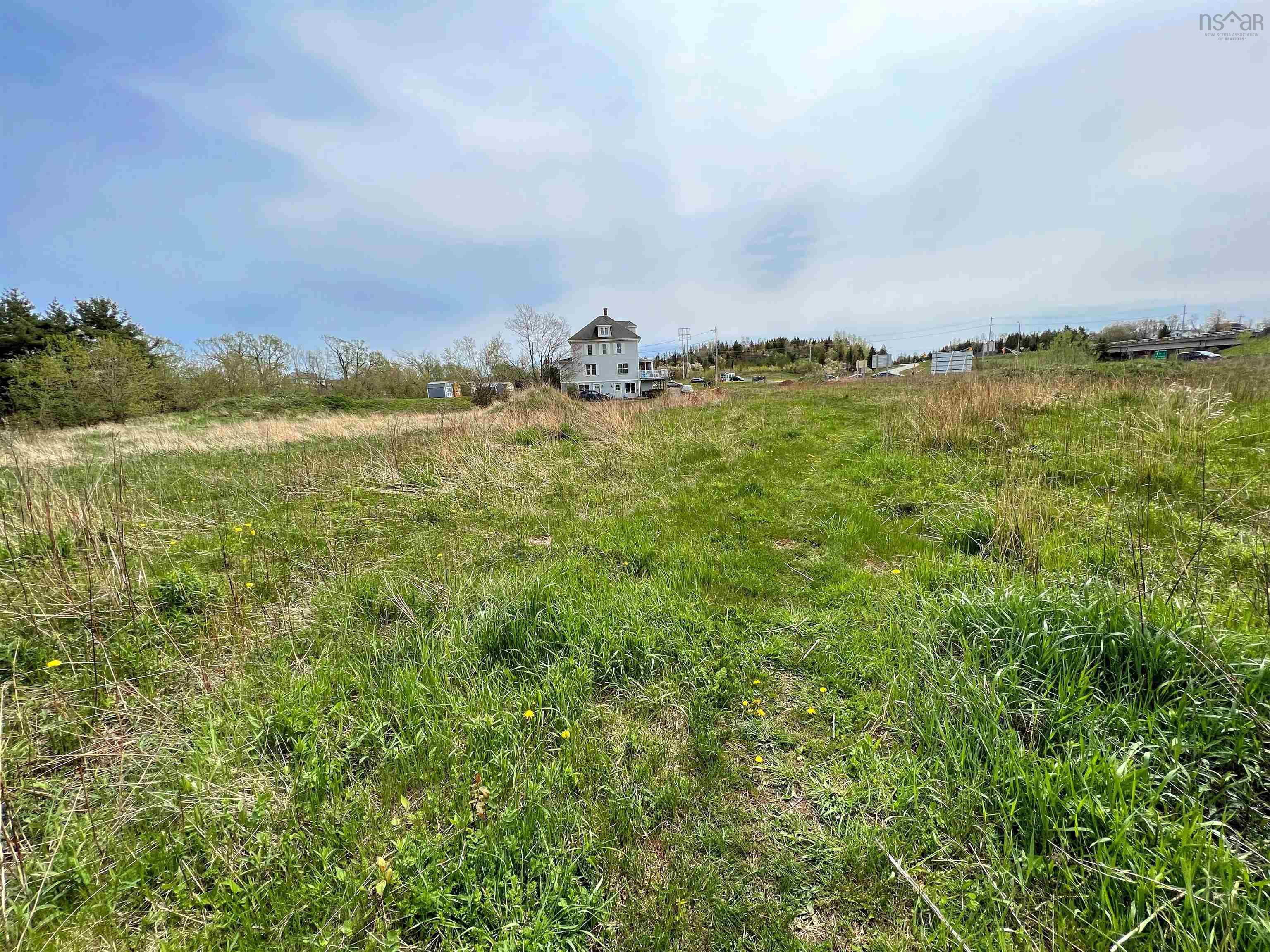 5161 East River Road, Plymouth NS B2H 5C5, 5 Bedrooms Bedrooms, ,Residential Income,For Sale,East River,202300563