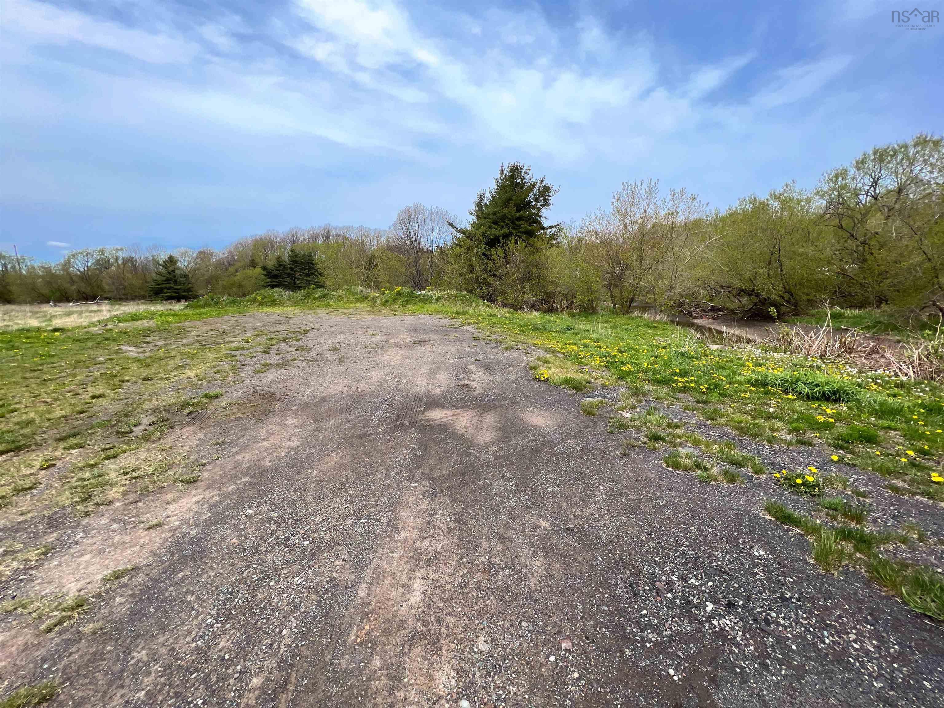 5161 East River Road, Plymouth NS B2H 5C5, 5 Bedrooms Bedrooms, ,Residential Income,For Sale,East River,202300563