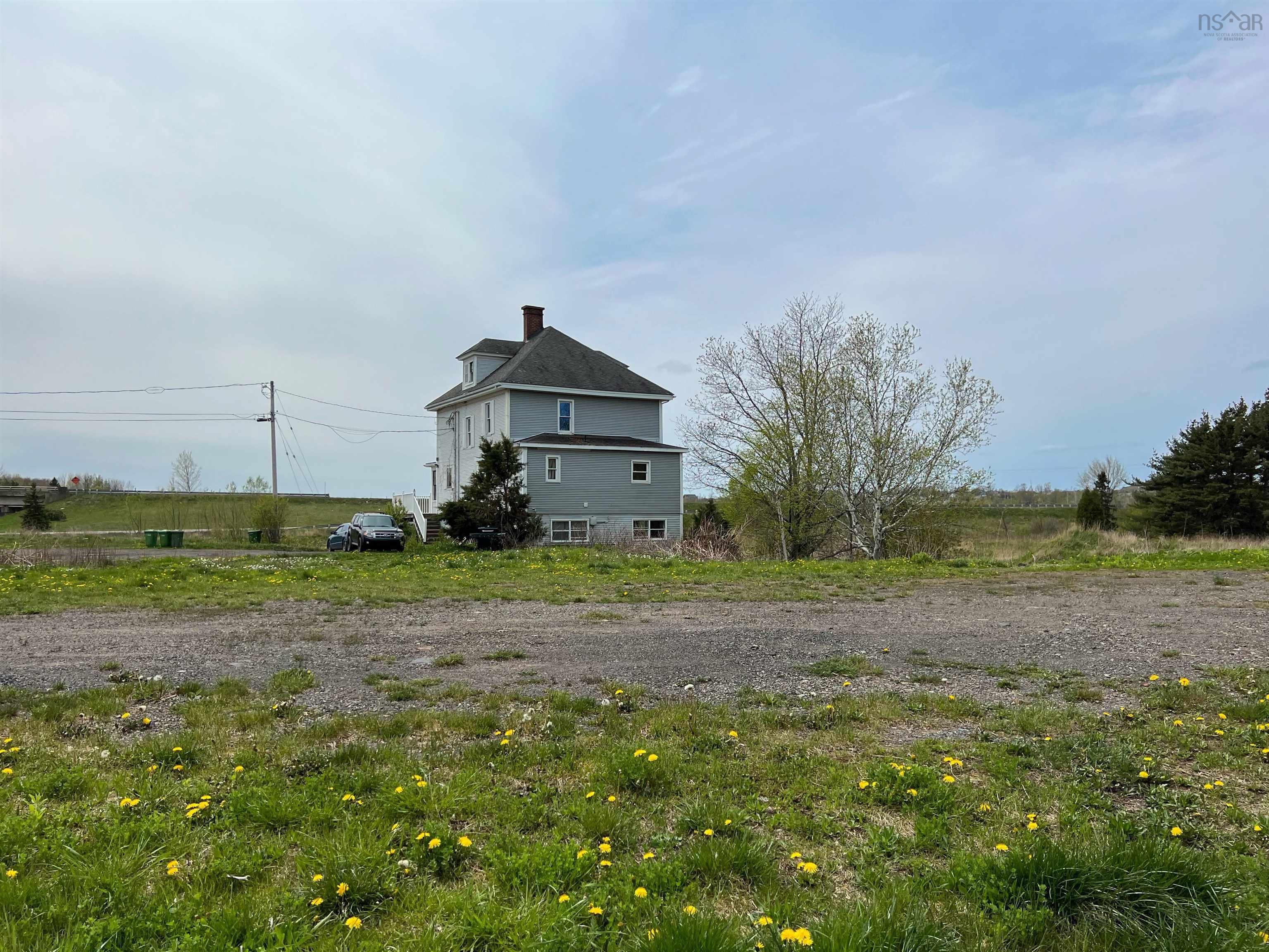 5161 East River Road, Plymouth NS B2H 5C5, 5 Bedrooms Bedrooms, ,Residential Income,For Sale,East River,202300563