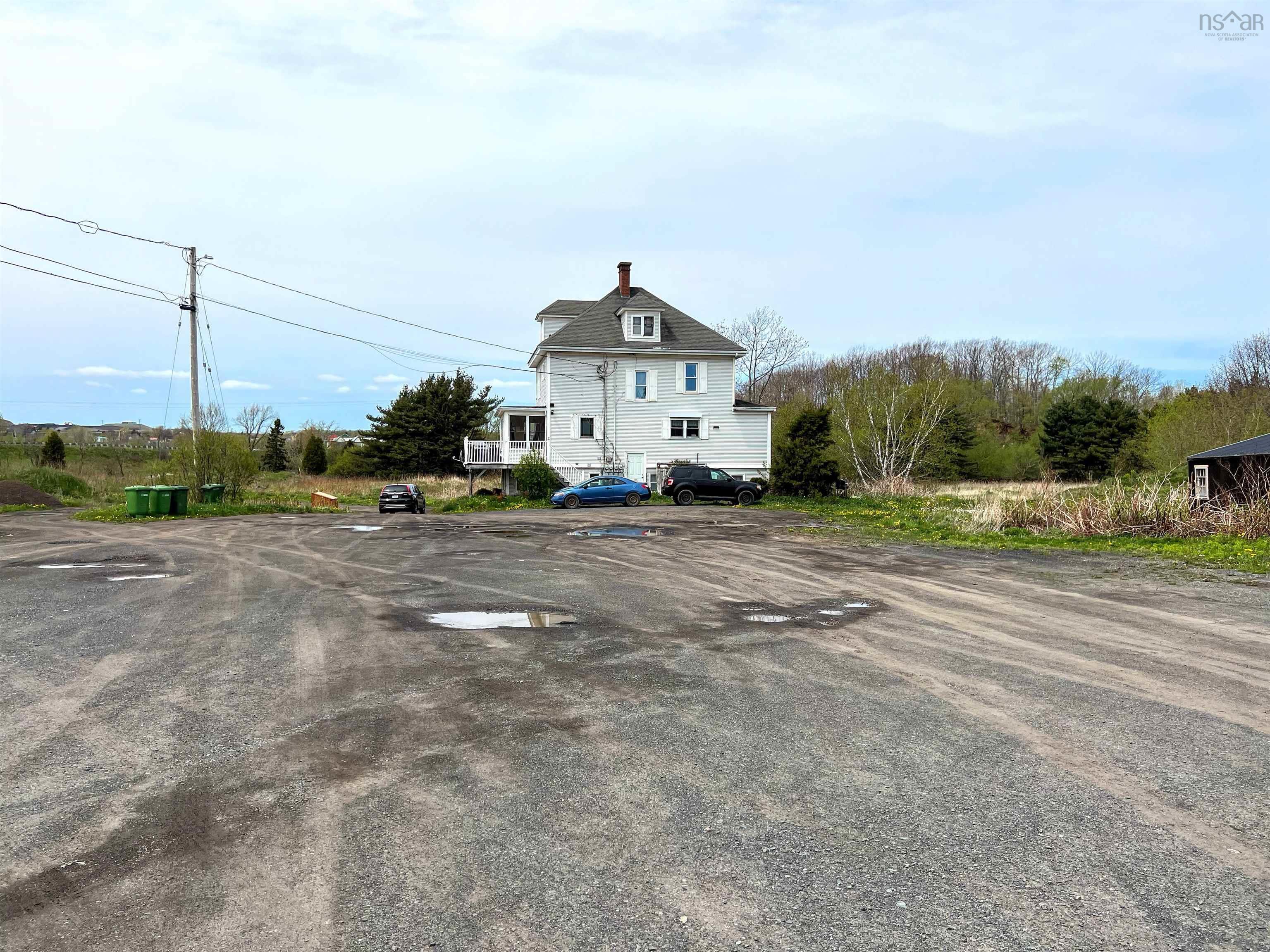 5161 East River Road, Plymouth NS B2H 5C5, 5 Bedrooms Bedrooms, ,Residential Income,For Sale,East River,202300563