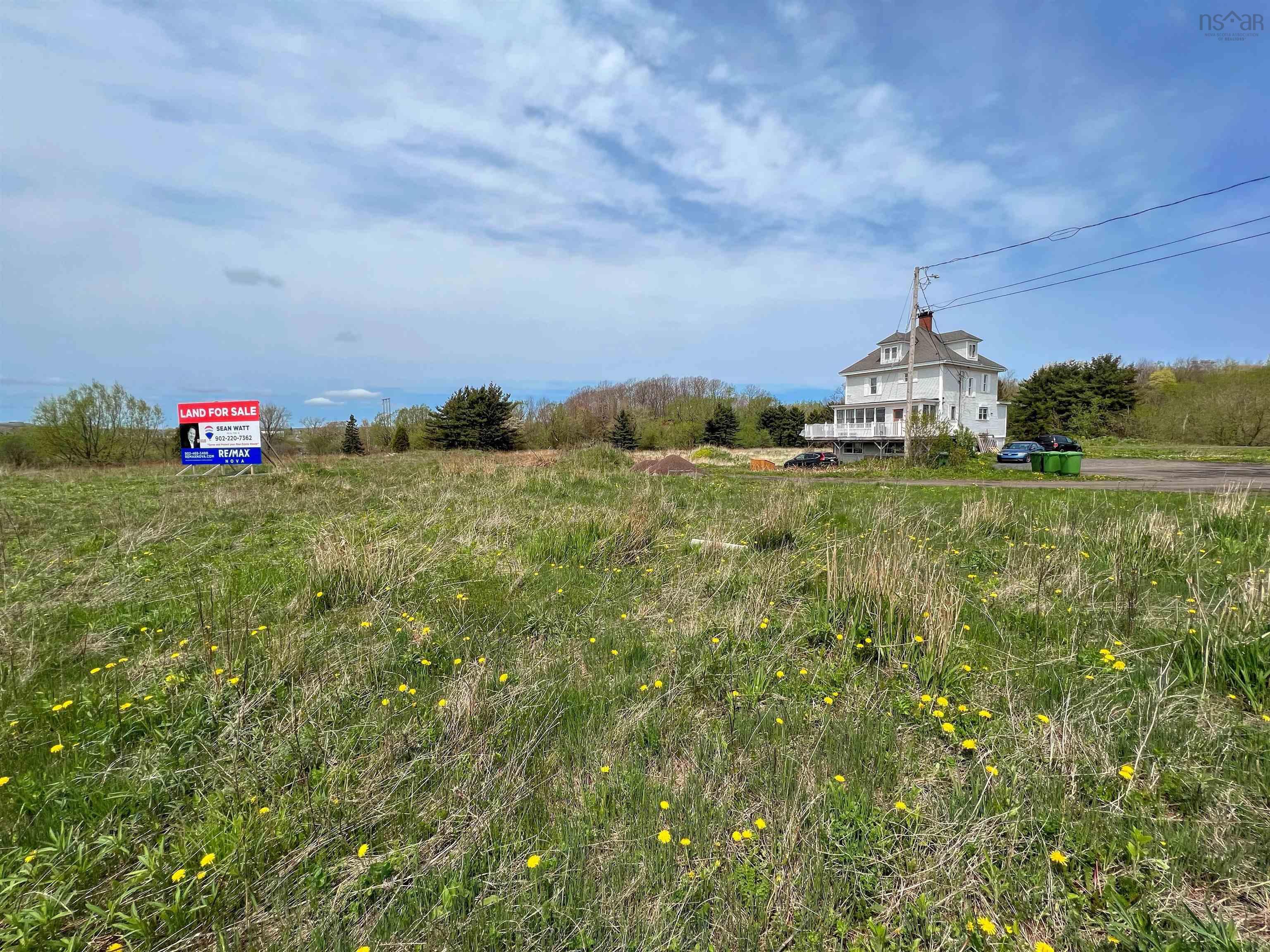 5161 East River Road, Plymouth NS B2H 5C5, 5 Bedrooms Bedrooms, ,Residential Income,For Sale,East River,202300563
