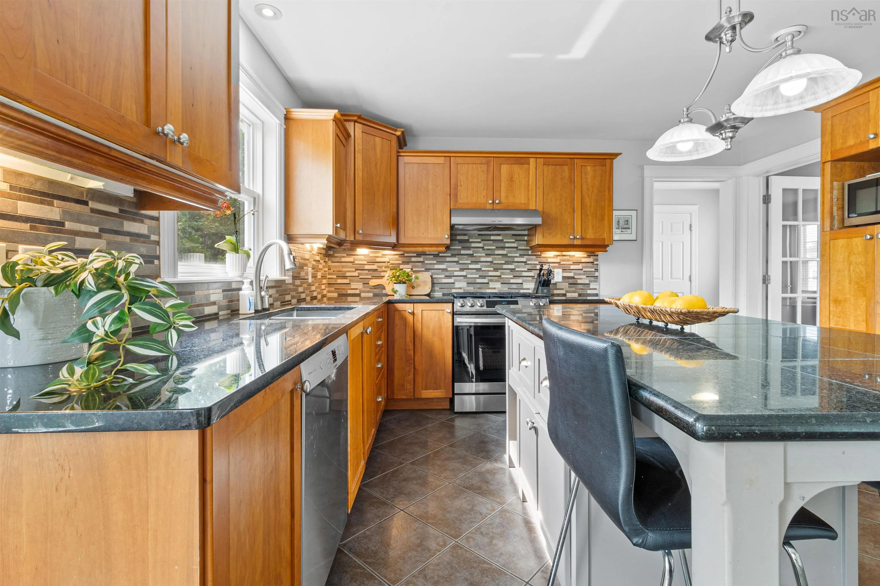 60 Shaffleburg Run, Bedford, NS B4A 4L5, 5 Bedrooms Bedrooms, ,4 BathroomsBathrooms,Residential,For Sale,Shaffleburg,202523065