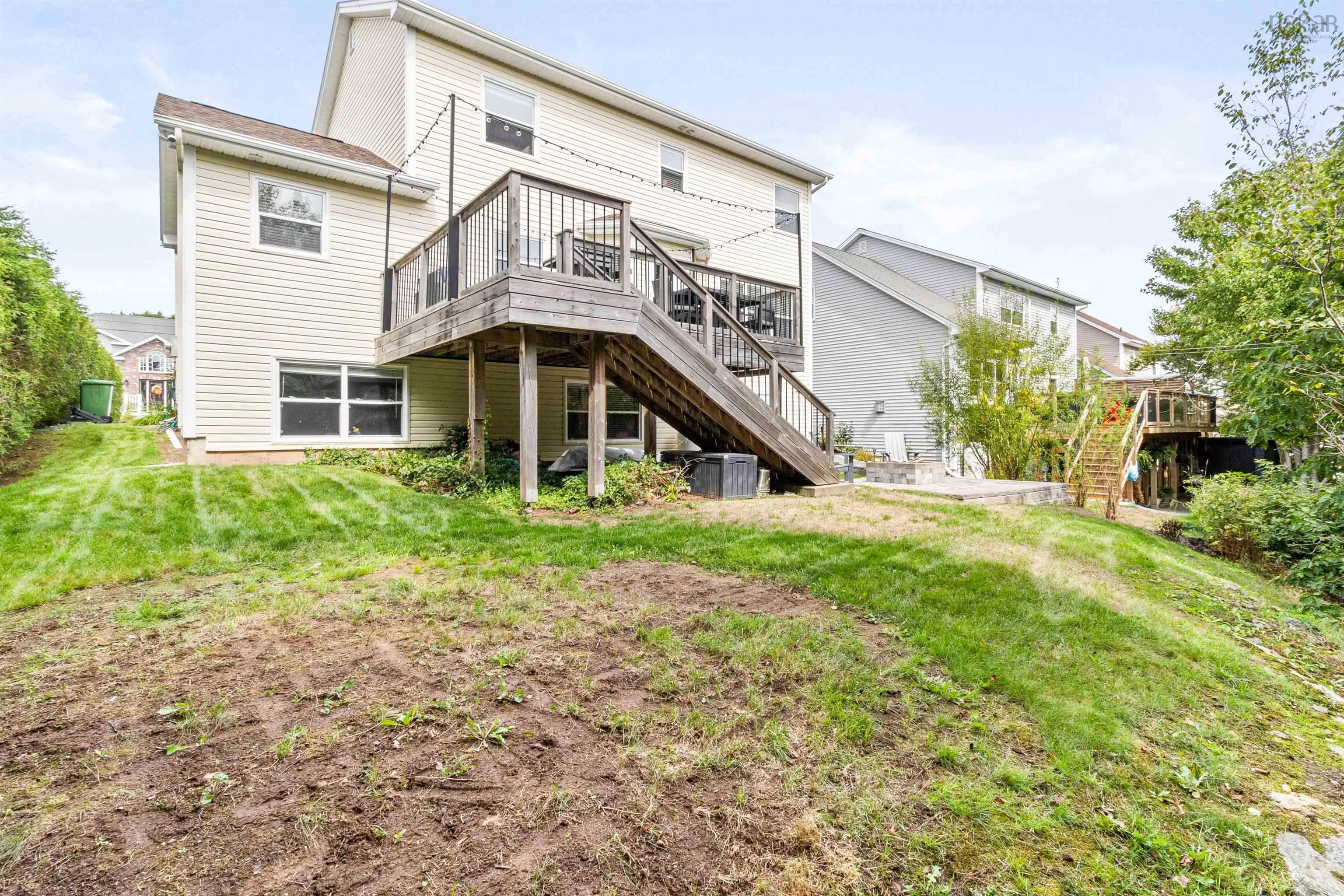 60 Shaffleburg Run, Bedford, NS B4A 4L5, 5 Bedrooms Bedrooms, ,4 BathroomsBathrooms,Residential,For Sale,Shaffleburg,202523065