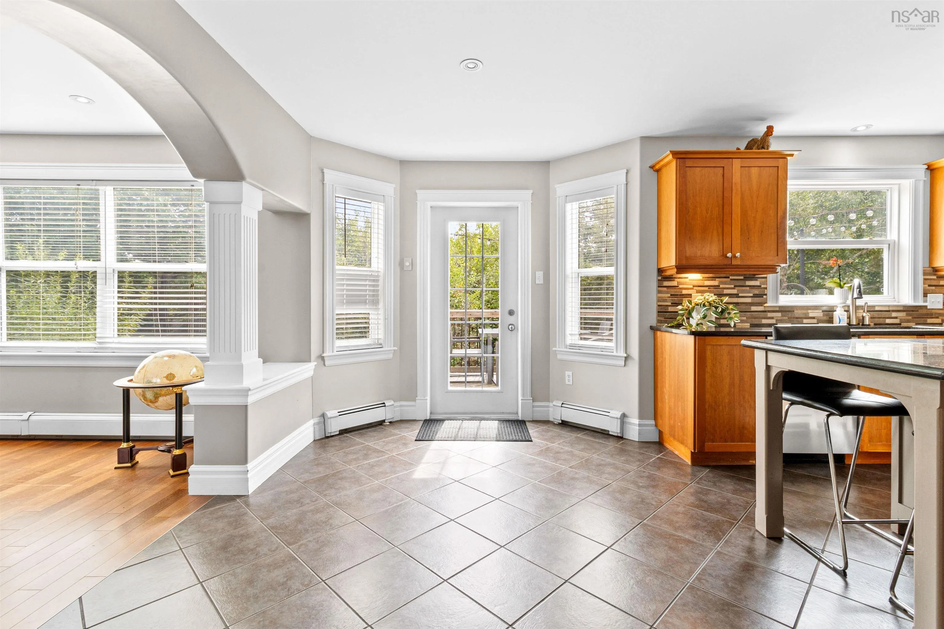60 Shaffleburg Run, Bedford, NS B4A 4L5, 5 Bedrooms Bedrooms, ,4 BathroomsBathrooms,Residential,For Sale,Shaffleburg,202523065