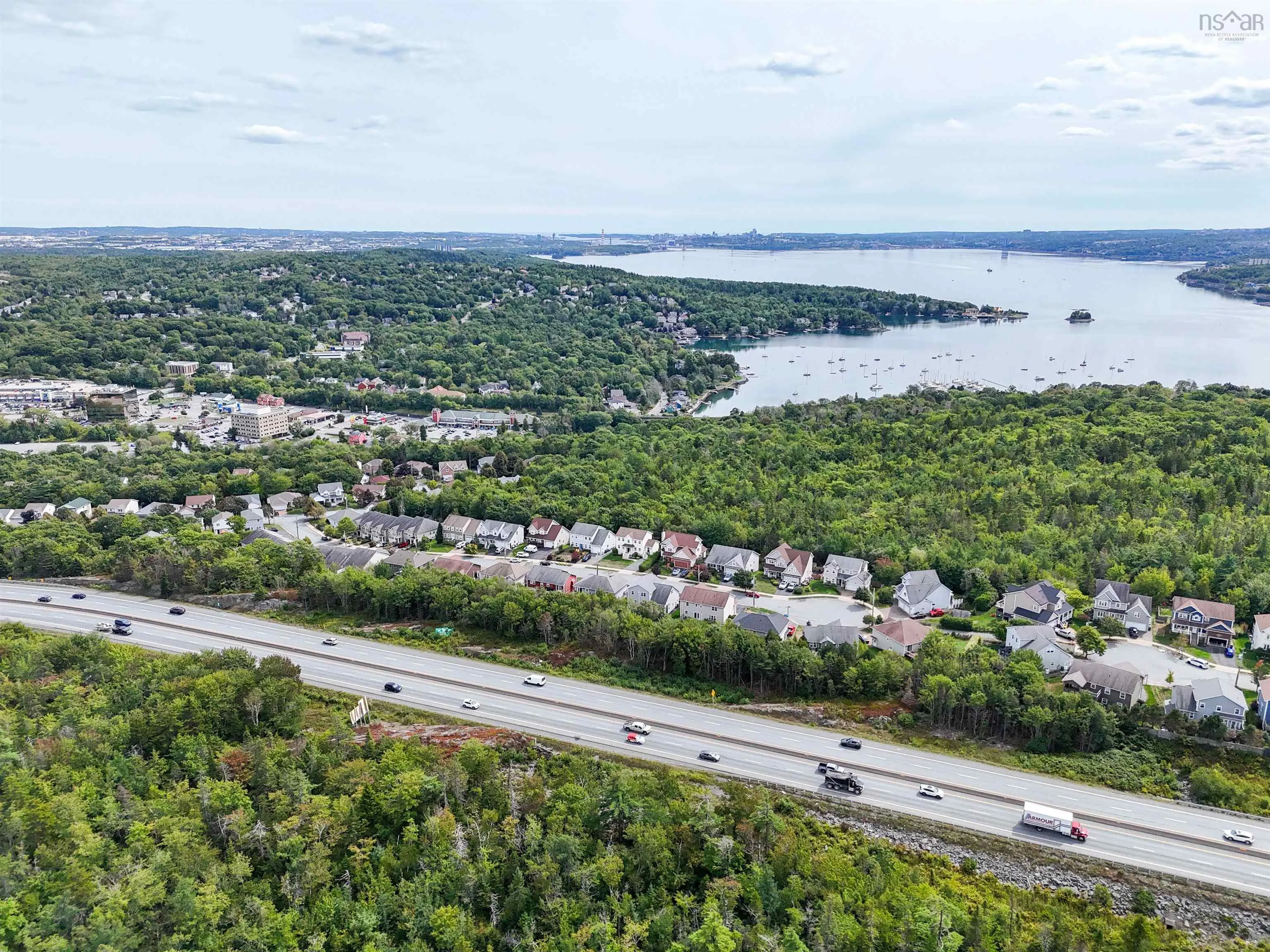60 Shaffleburg Run, Bedford, NS B4A 4L5, 5 Bedrooms Bedrooms, ,4 BathroomsBathrooms,Residential,For Sale,Shaffleburg,202523065