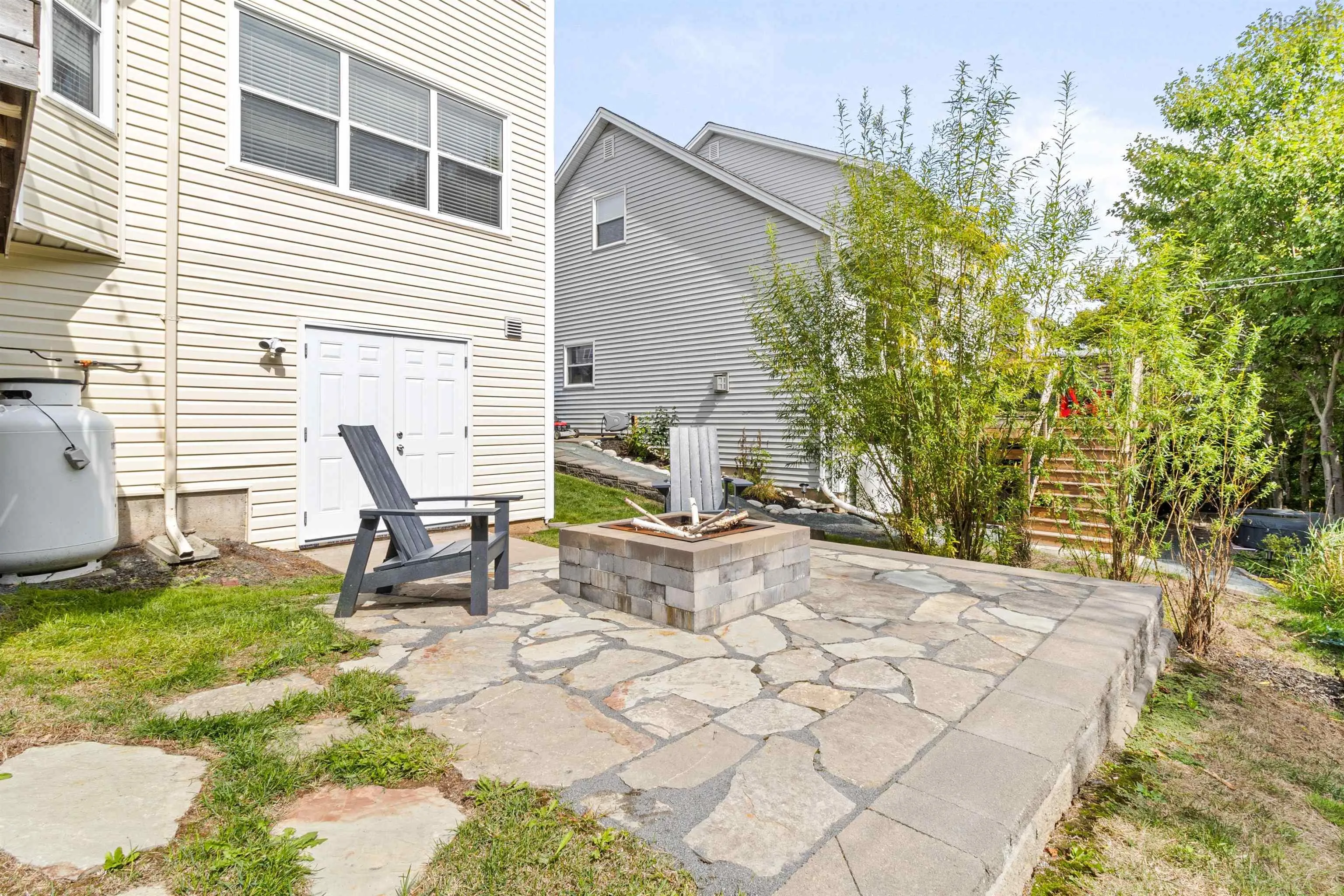 60 Shaffleburg Run, Bedford, NS B4A 4L5, 5 Bedrooms Bedrooms, ,4 BathroomsBathrooms,Residential,For Sale,Shaffleburg,202523065