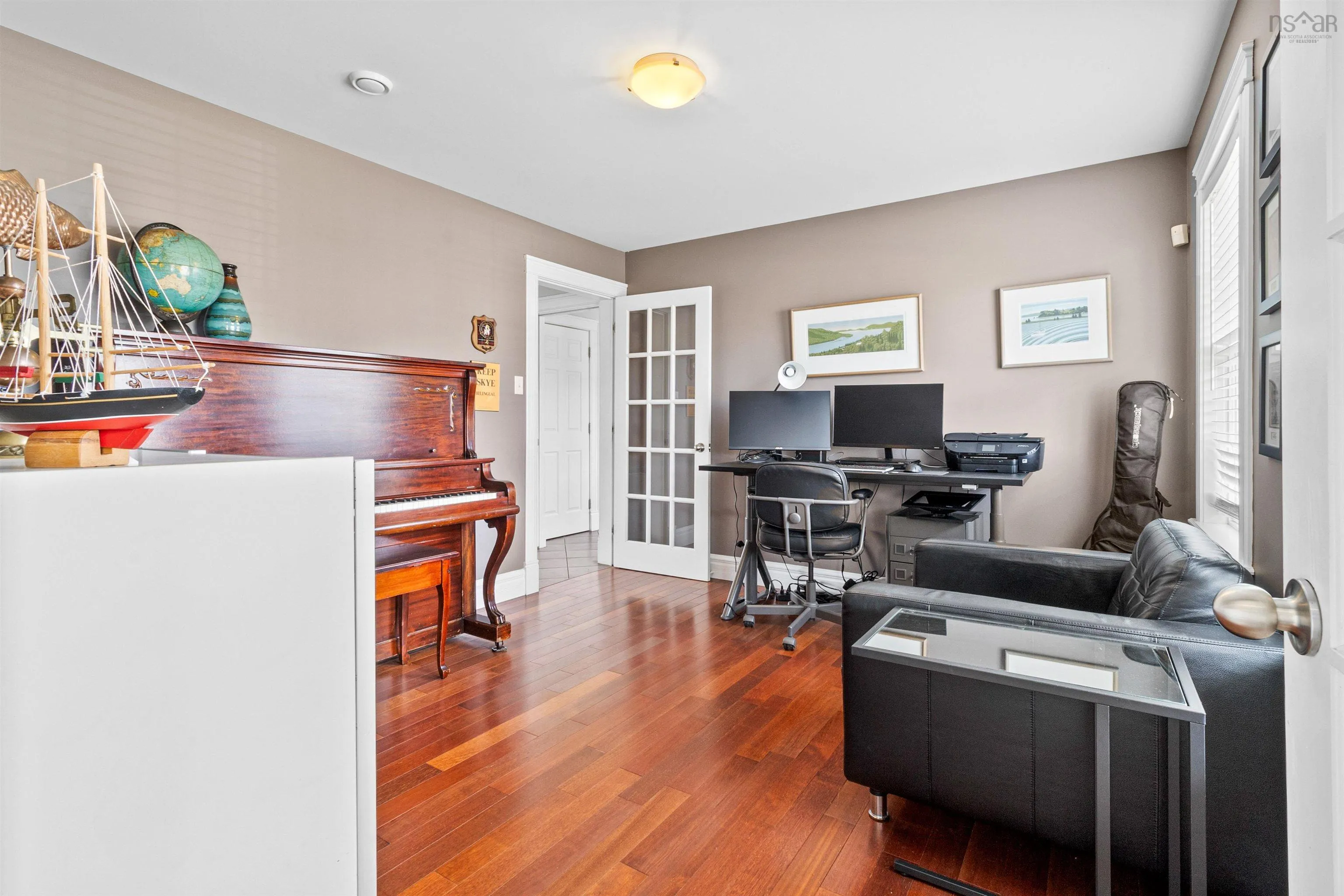 60 Shaffleburg Run, Bedford, NS B4A 4L5, 5 Bedrooms Bedrooms, ,4 BathroomsBathrooms,Residential,For Sale,Shaffleburg,202523065