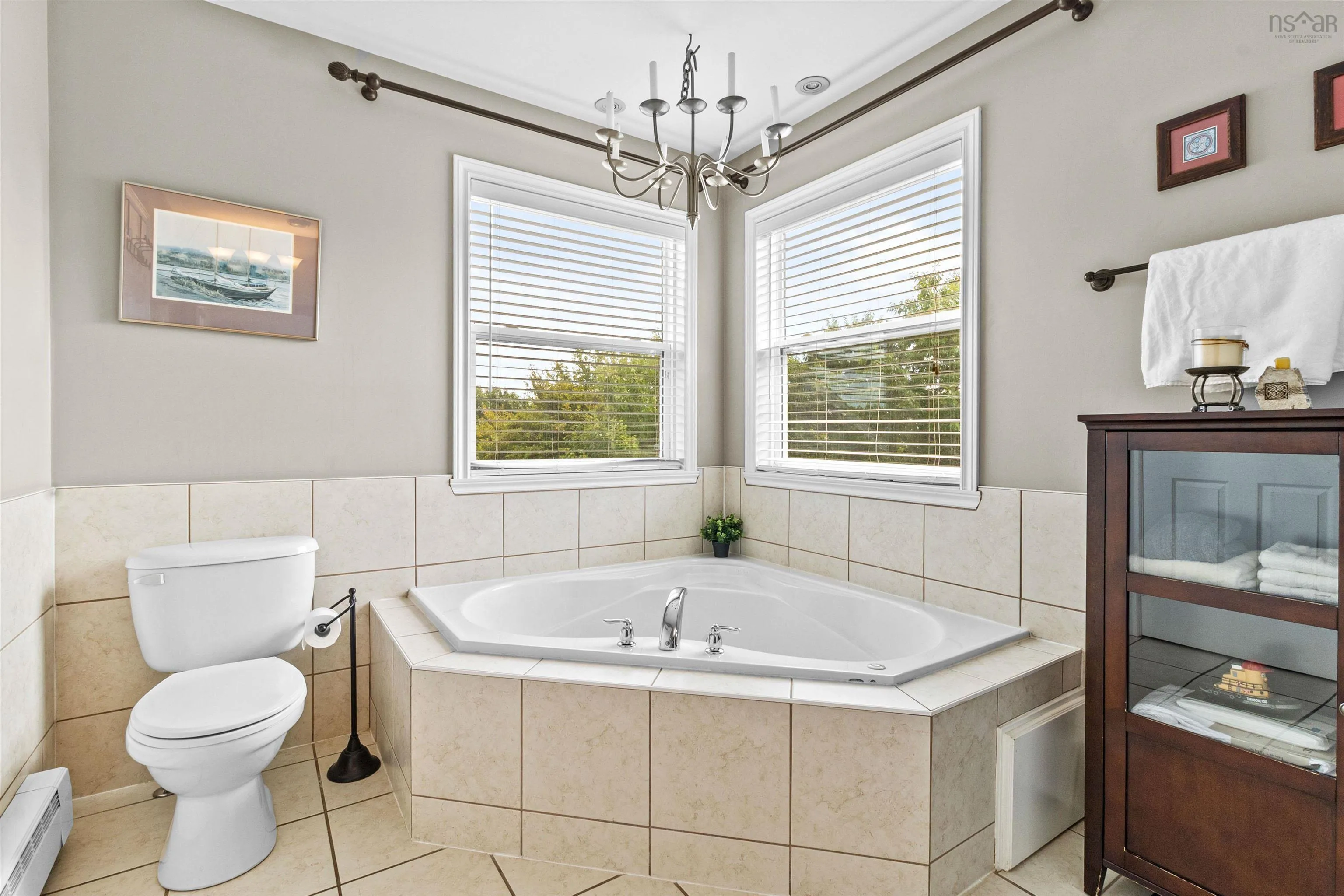 60 Shaffleburg Run, Bedford, NS B4A 4L5, 5 Bedrooms Bedrooms, ,4 BathroomsBathrooms,Residential,For Sale,Shaffleburg,202523065
