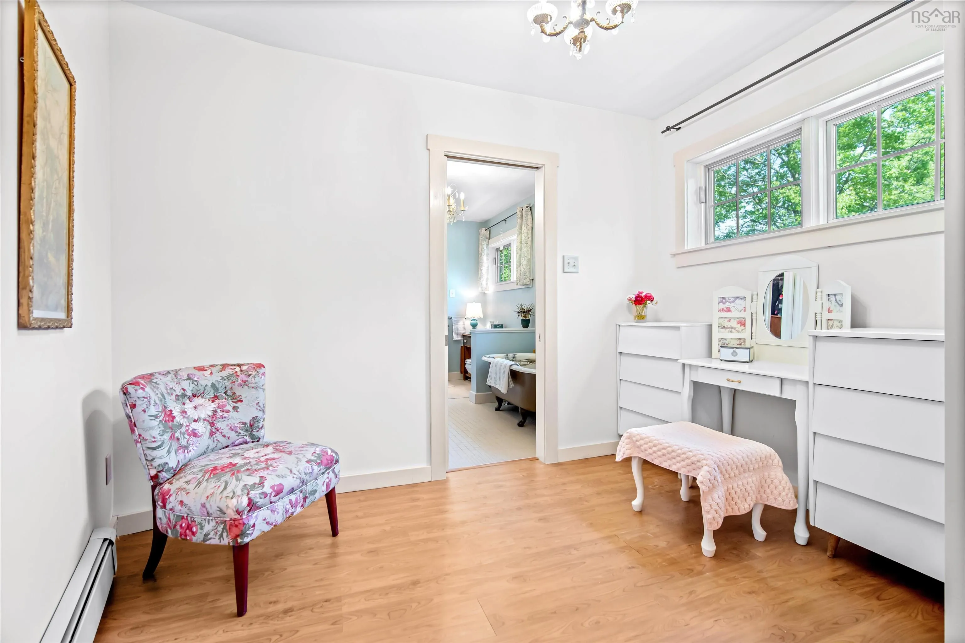 24 Hamshaw Drive, Halifax, NS B3M 2H1, 4 Bedrooms Bedrooms, ,2 BathroomsBathrooms,Residential,For Sale,Hamshaw,202519410