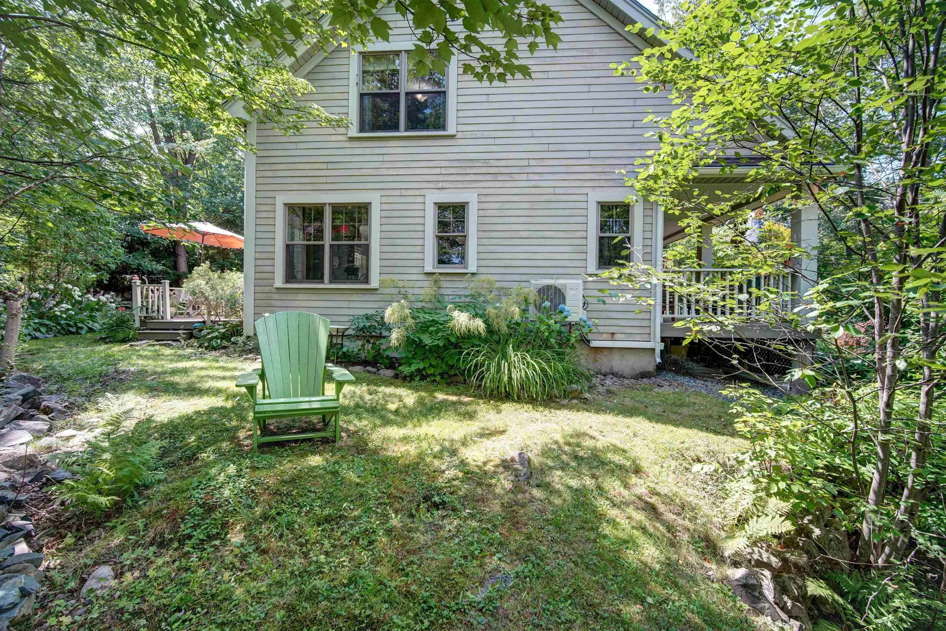 24 Hamshaw Drive, Halifax, NS B3M 2H1, 4 Bedrooms Bedrooms, ,2 BathroomsBathrooms,Residential,For Sale,Hamshaw,202519410