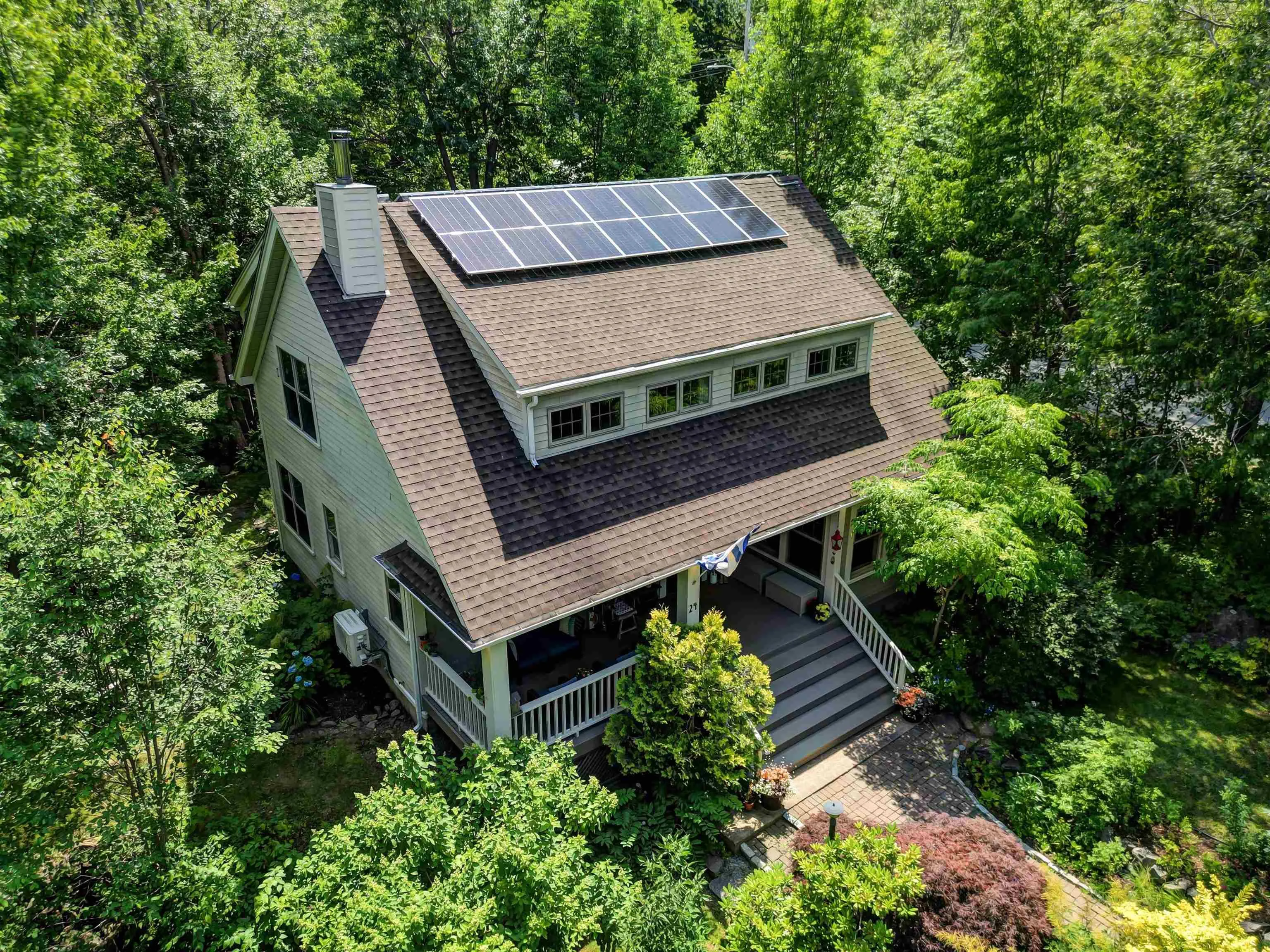 24 Hamshaw Drive, Halifax, NS B3M 2H1, 4 Bedrooms Bedrooms, ,2 BathroomsBathrooms,Residential,For Sale,Hamshaw,202519410