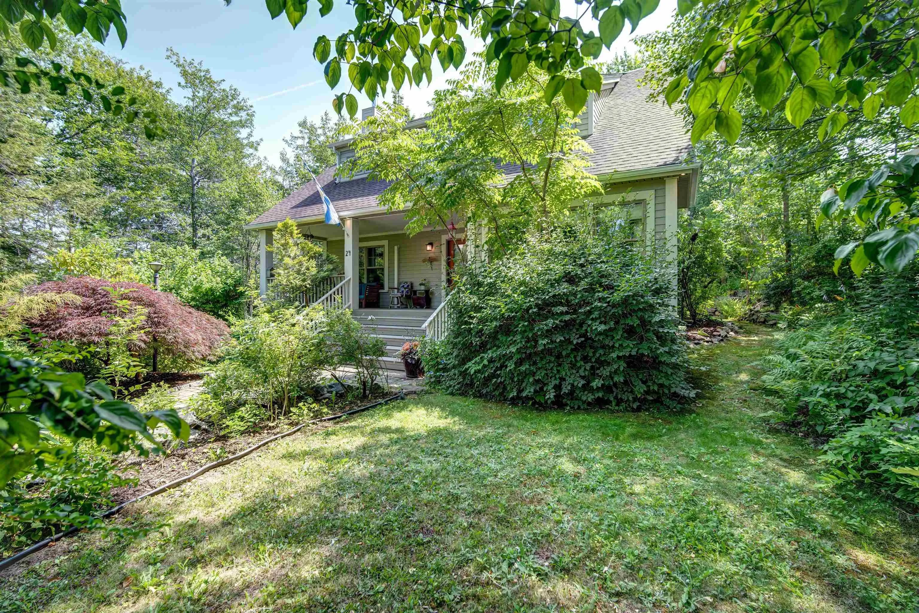 24 Hamshaw Drive, Halifax, NS B3M 2H1, 4 Bedrooms Bedrooms, ,2 BathroomsBathrooms,Residential,For Sale,Hamshaw,202519410