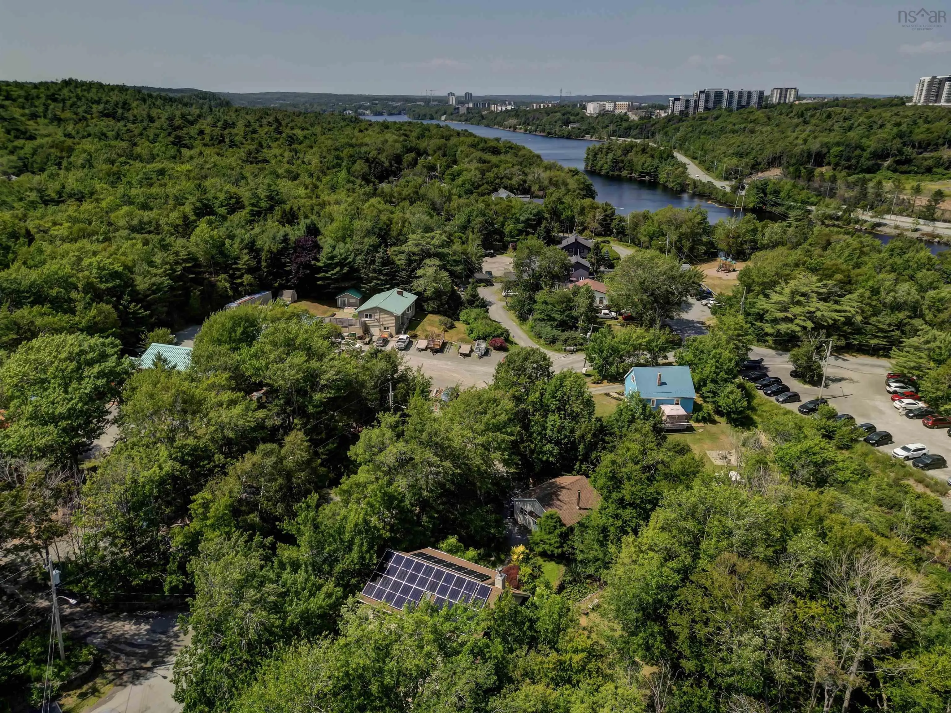 24 Hamshaw Drive, Halifax, NS B3M 2H1, 4 Bedrooms Bedrooms, ,2 BathroomsBathrooms,Residential,For Sale,Hamshaw,202519410