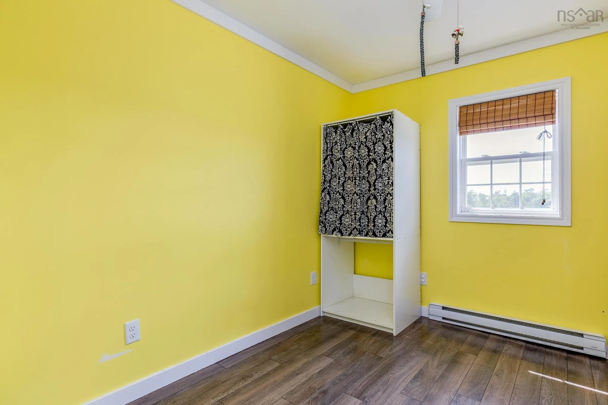 166 Hillside Drive, Boutiliers Point, NS B3Z 1W8, 2 Bedrooms Bedrooms, ,1 BathroomBathrooms,Residential,For Sale,Hillside,202521594