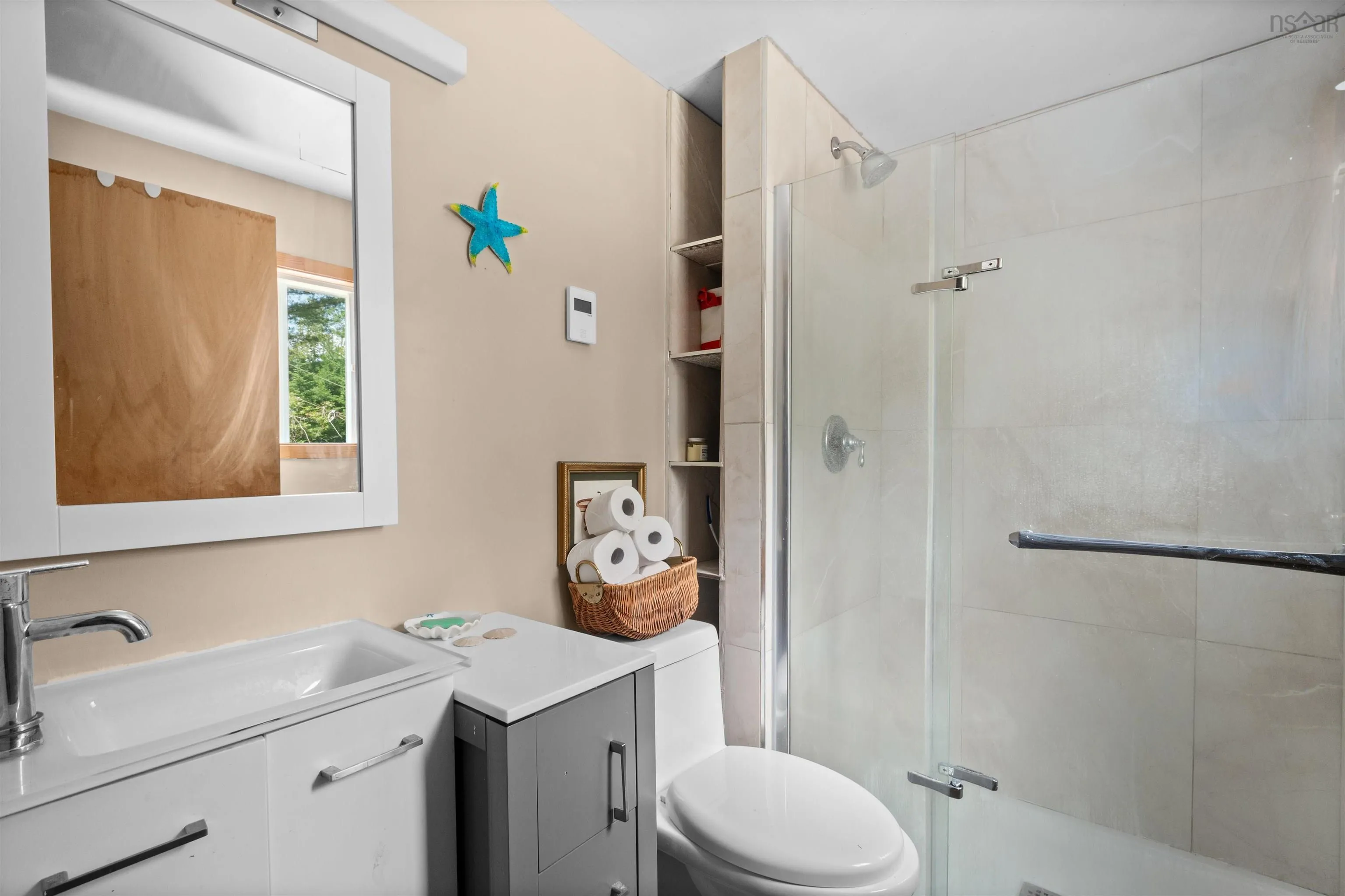 29 Narrows Basin Road, Martins River, NS B0J 2E0, 3 Bedrooms Bedrooms, ,1 BathroomBathrooms,Residential,For Sale,Narrows Basin,202518900