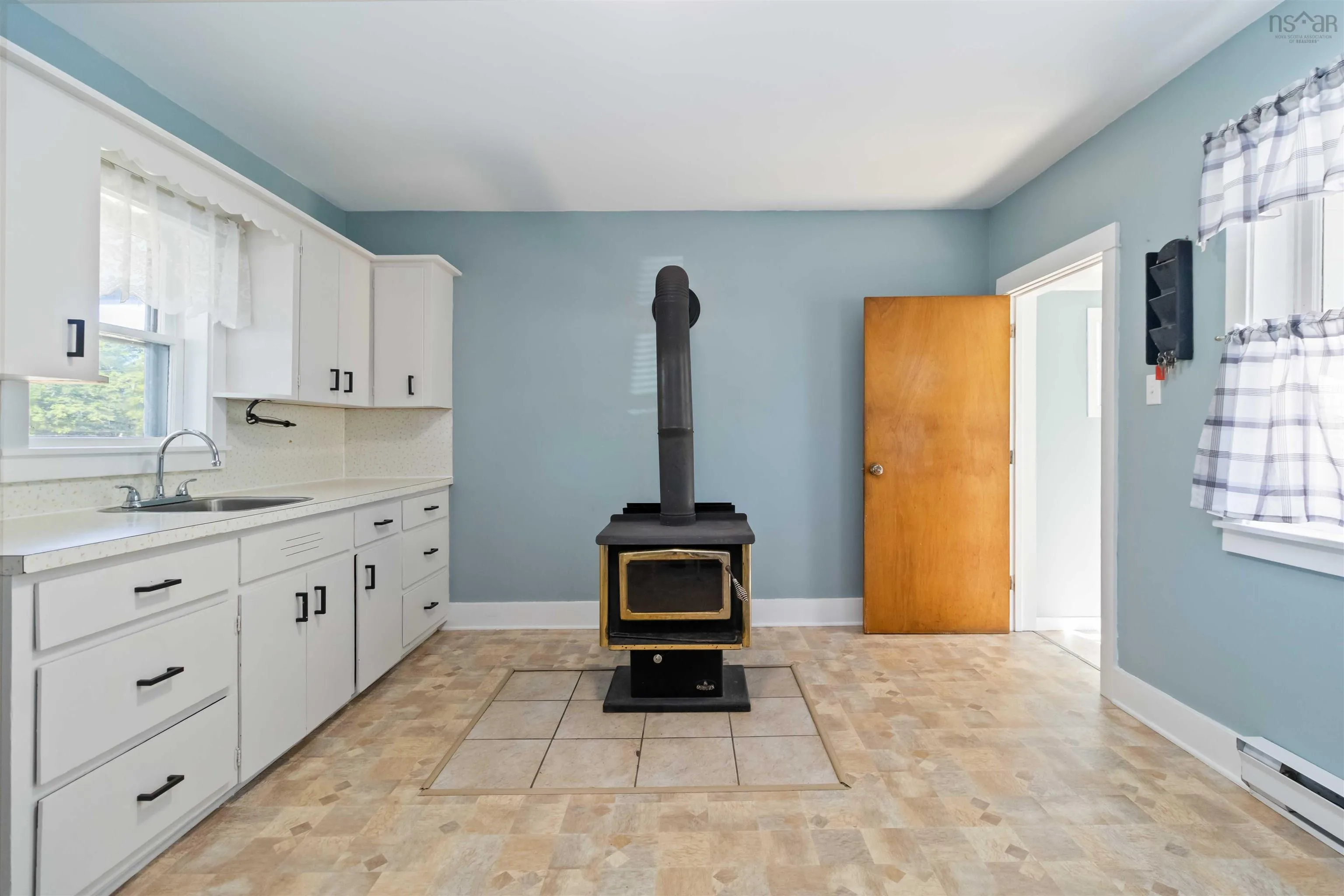 25 Mckeen Road, Pinehurst, NS B0R 1E0, 3 Bedrooms Bedrooms, ,1 BathroomBathrooms,Residential,For Sale,Mckeen,202521502