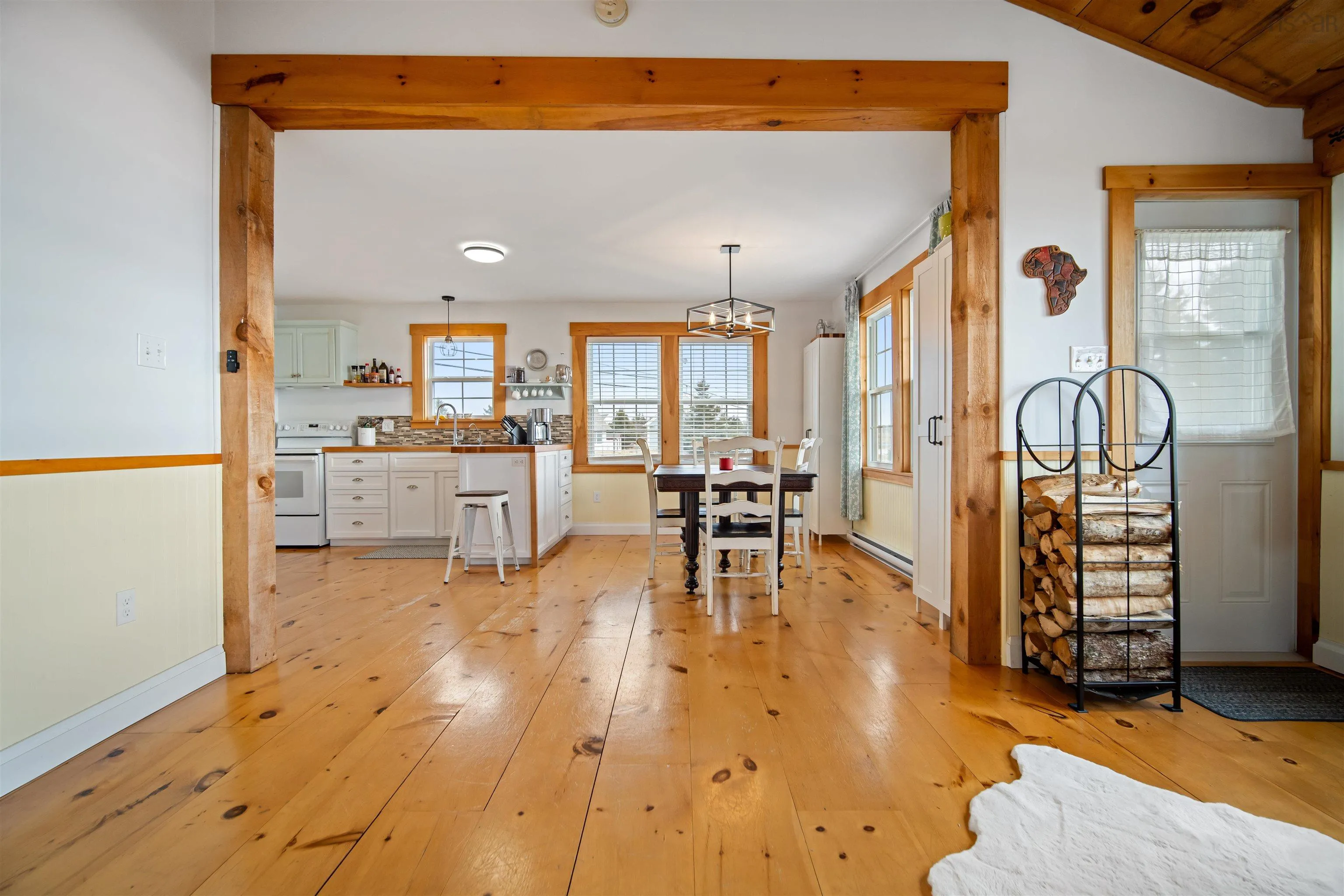 1263 Blue Rocks Road, Blue Rocks Ns B0j 2c0, 2 Bedrooms Bedrooms, ,2 BathroomsBathrooms,Residential,For Sale,Blue Rocks,202501808