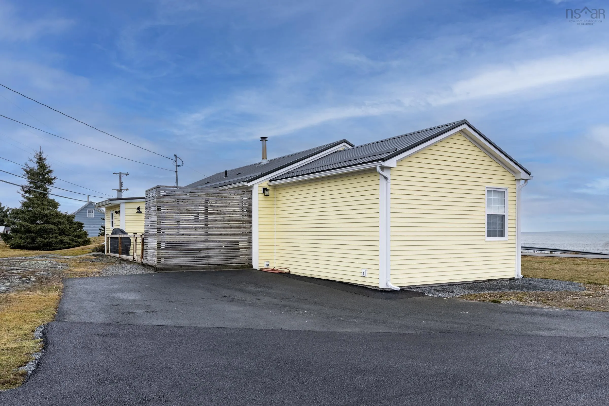 1263 Blue Rocks Road, Blue Rocks Ns B0j 2c0, 2 Bedrooms Bedrooms, ,2 BathroomsBathrooms,Residential,For Sale,Blue Rocks,202501808