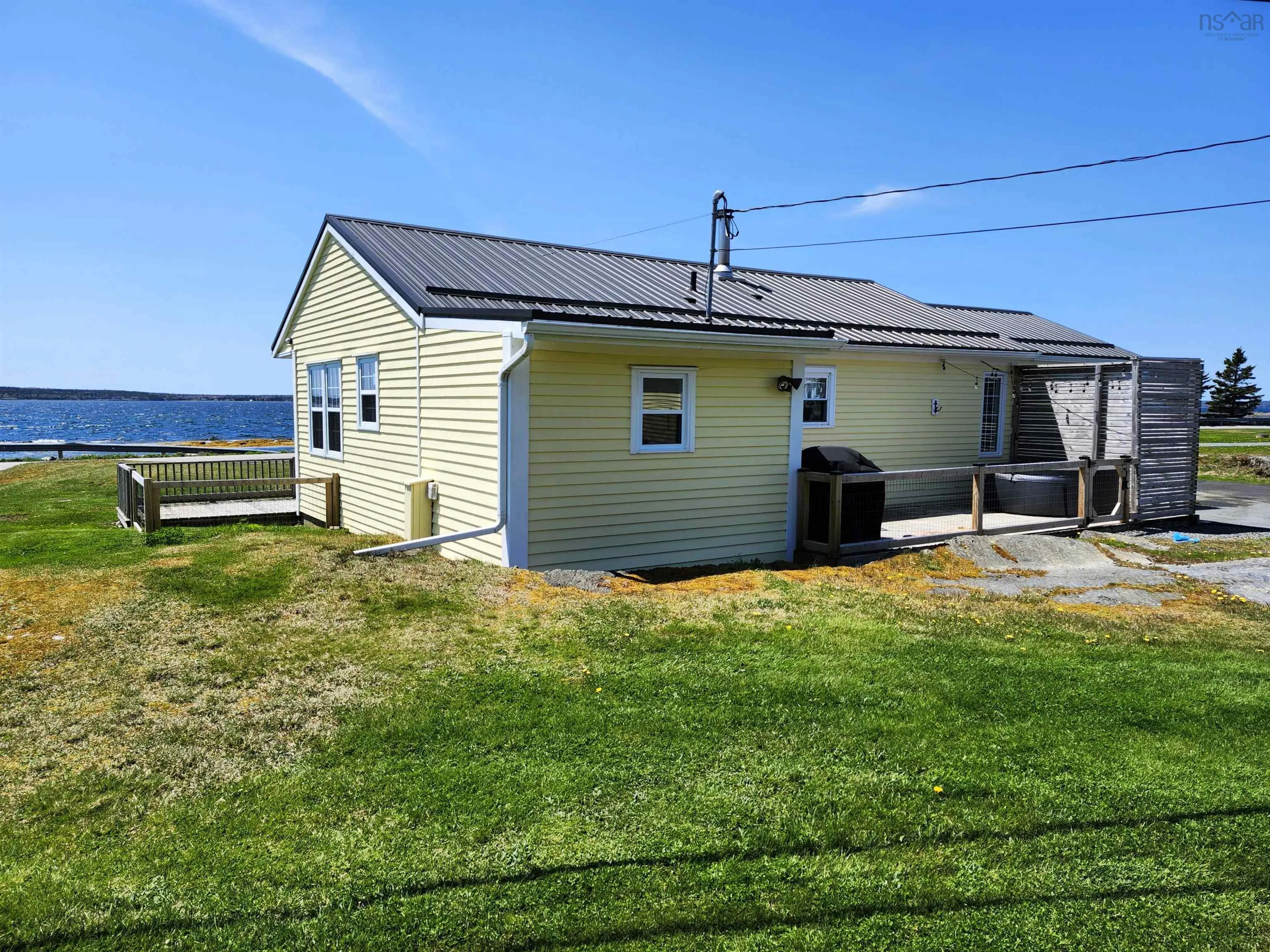 1263 Blue Rocks Road, Blue Rocks Ns B0j 2c0, 2 Bedrooms Bedrooms, ,2 BathroomsBathrooms,Residential,For Sale,Blue Rocks,202501808