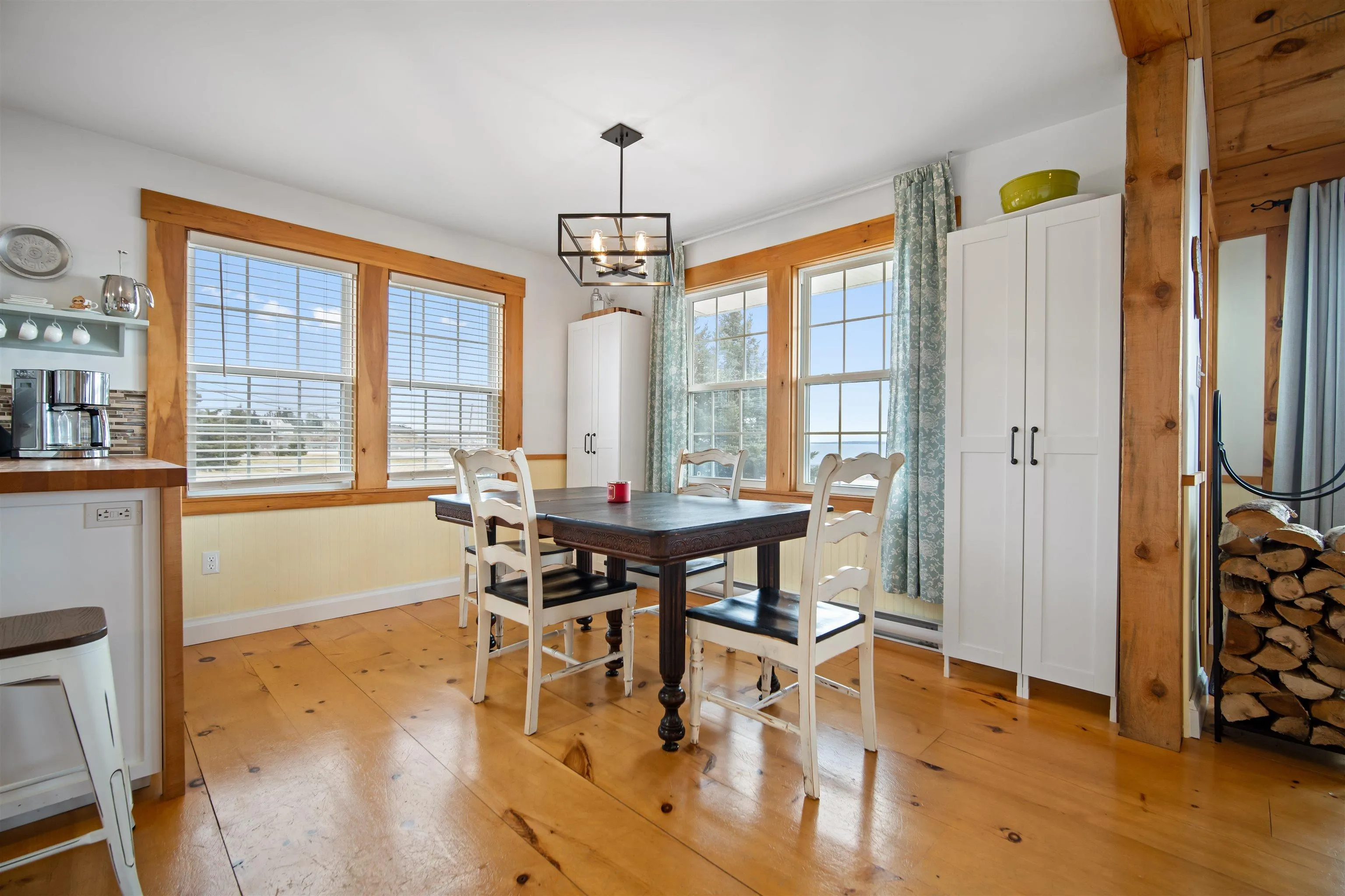 1263 Blue Rocks Road, Blue Rocks Ns B0j 2c0, 2 Bedrooms Bedrooms, ,2 BathroomsBathrooms,Residential,For Sale,Blue Rocks,202501808