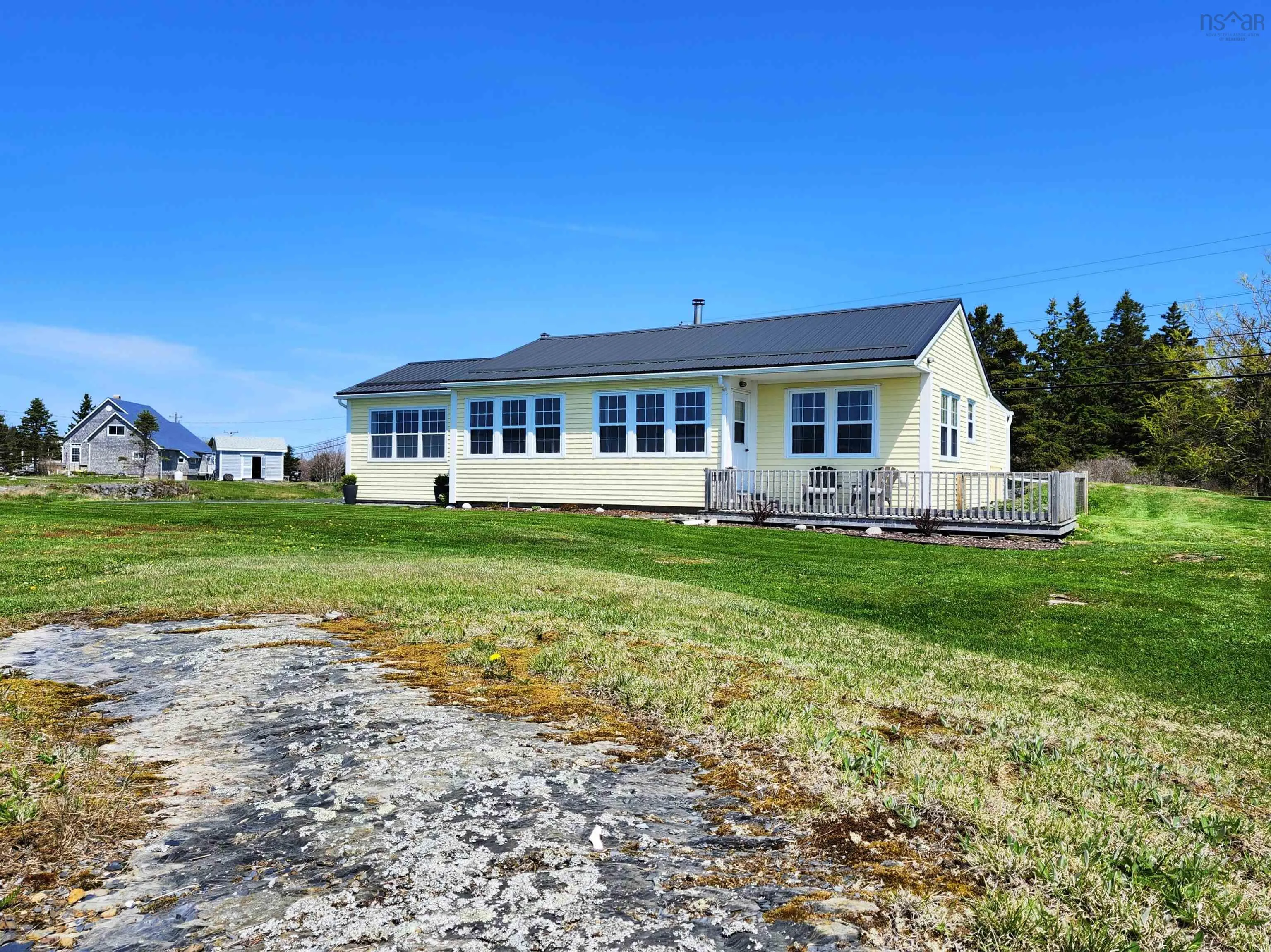 1263 Blue Rocks Road, Blue Rocks Ns B0j 2c0, 2 Bedrooms Bedrooms, ,2 BathroomsBathrooms,Residential,For Sale,Blue Rocks,202501808