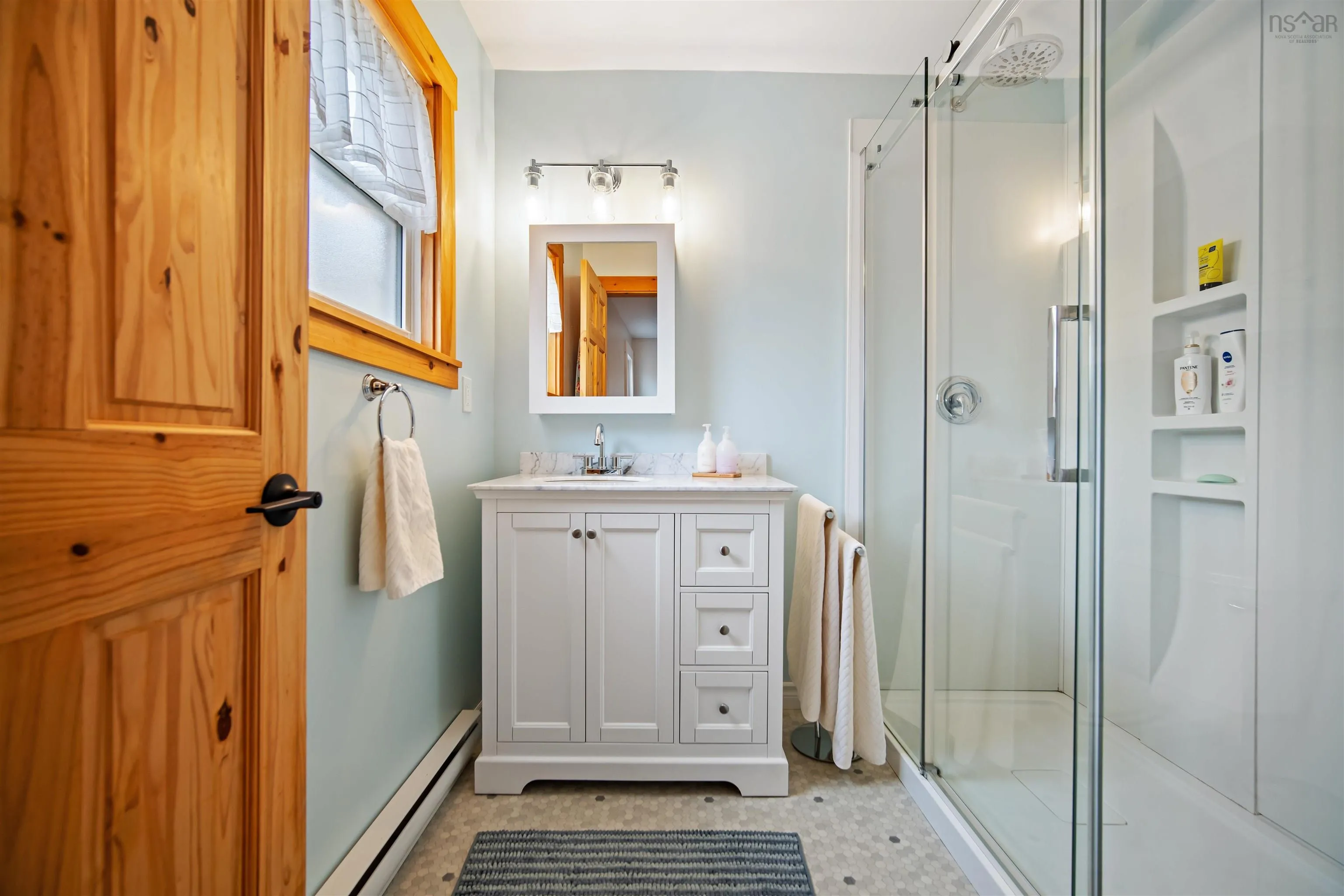 1263 Blue Rocks Road, Blue Rocks Ns B0j 2c0, 2 Bedrooms Bedrooms, ,2 BathroomsBathrooms,Residential,For Sale,Blue Rocks,202501808