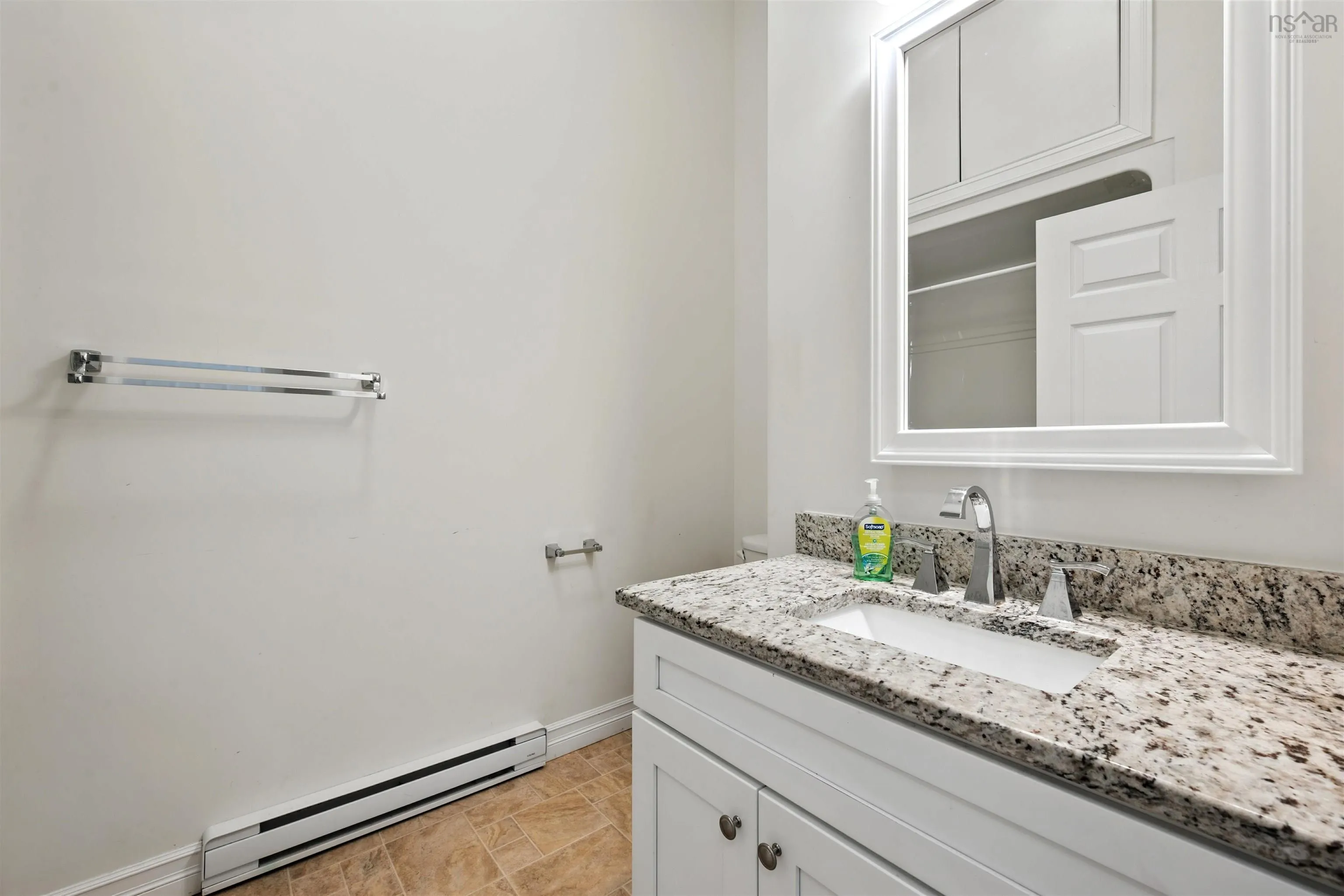 42 Covington Place, Bible Hill, NS B2N 0J8, 2 Bedrooms Bedrooms, ,2 BathroomsBathrooms,Residential,For Sale,Covington,202520873