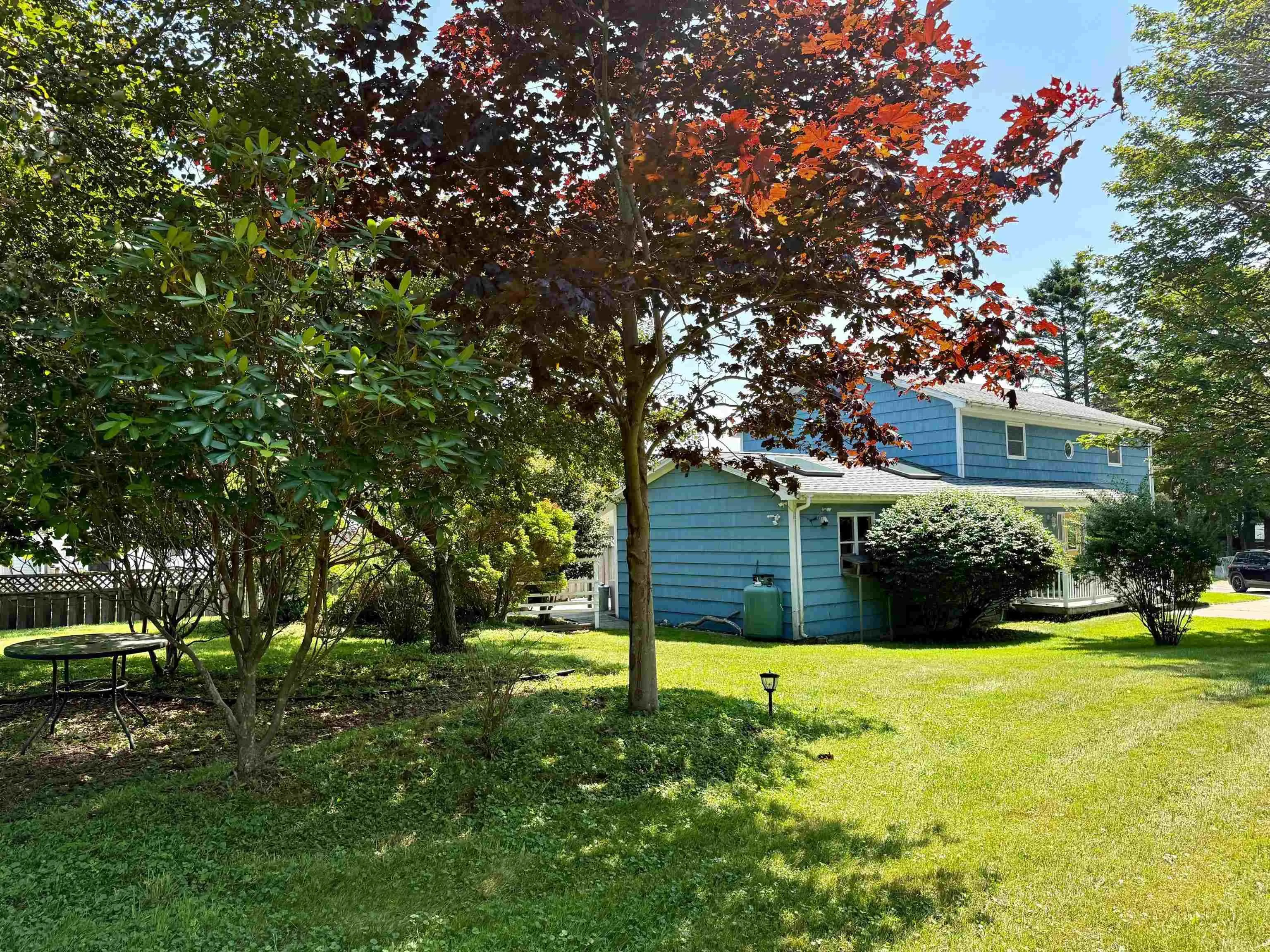 20 Parade Street, Yarmouth, NS B5A 3A4, 3 Bedrooms Bedrooms, ,2 BathroomsBathrooms,Residential,For Sale,Parade,202519682