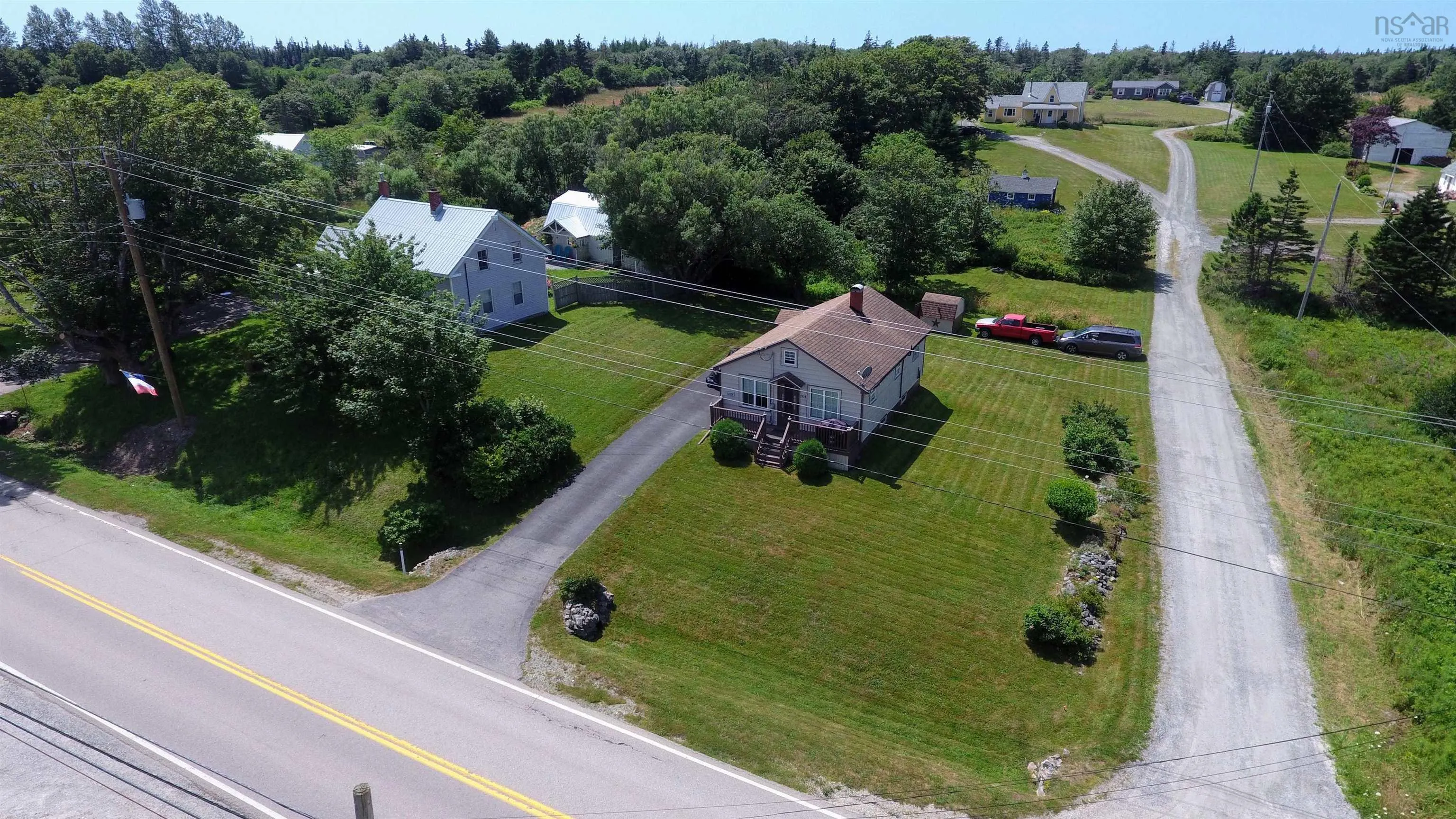 504 Highway 335, West Pubnico, NS B0W 3S0, 2 Bedrooms Bedrooms, ,1 BathroomBathrooms,Residential,For Sale,Highway 335,202518938