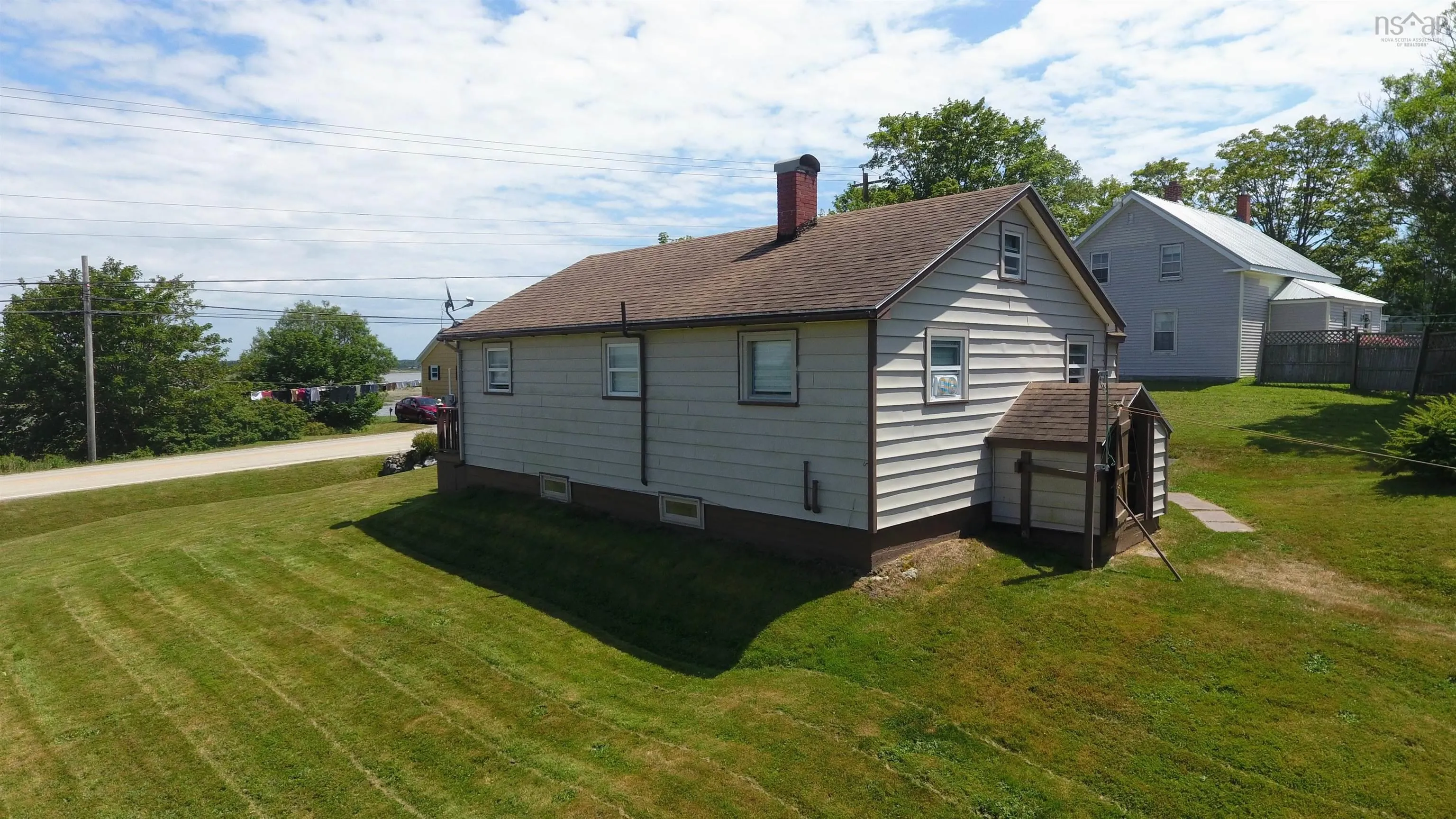 504 Highway 335, West Pubnico, NS B0W 3S0, 2 Bedrooms Bedrooms, ,1 BathroomBathrooms,Residential,For Sale,Highway 335,202518938