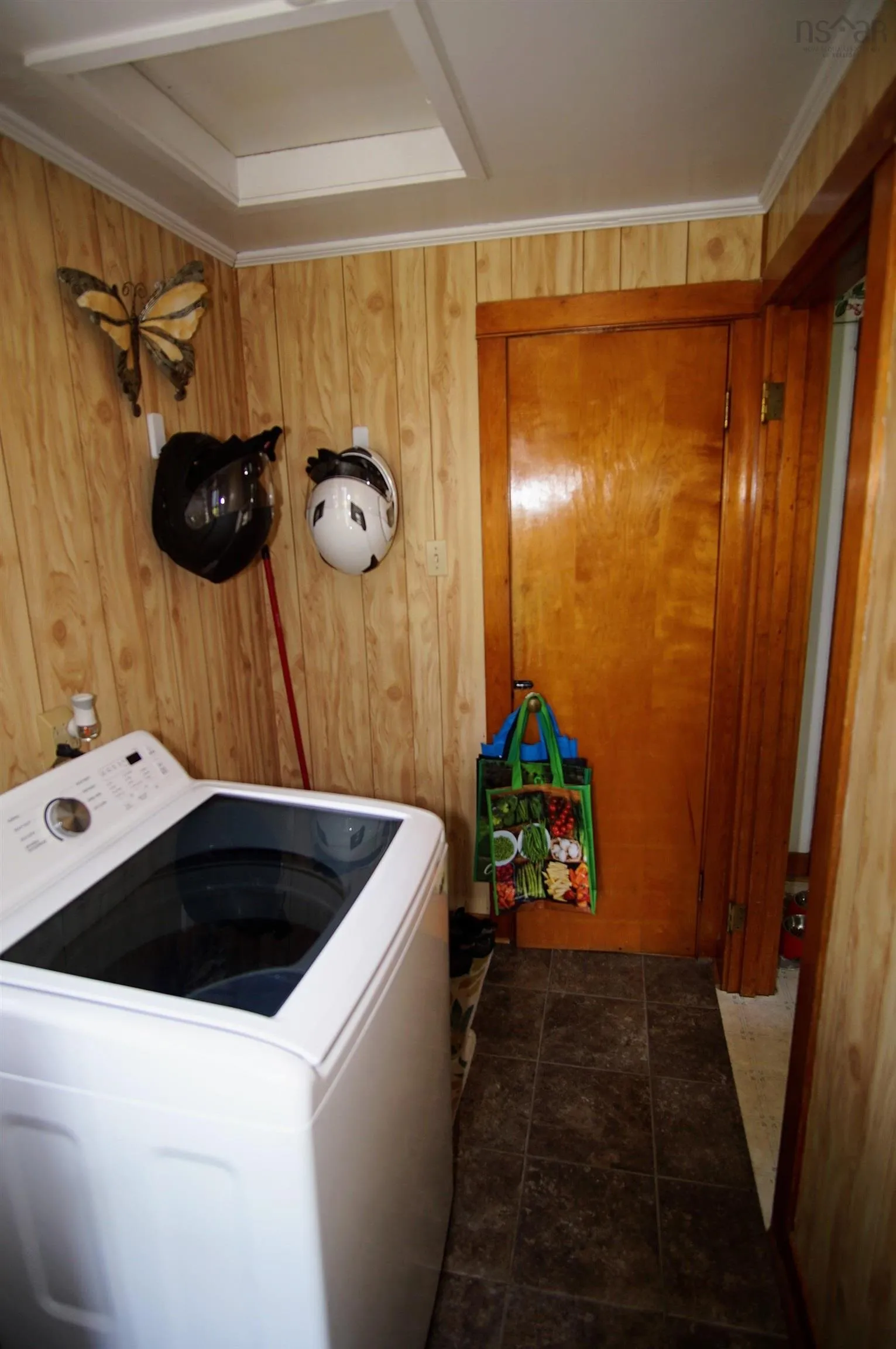 504 Highway 335, West Pubnico, NS B0W 3S0, 2 Bedrooms Bedrooms, ,1 BathroomBathrooms,Residential,For Sale,Highway 335,202518938
