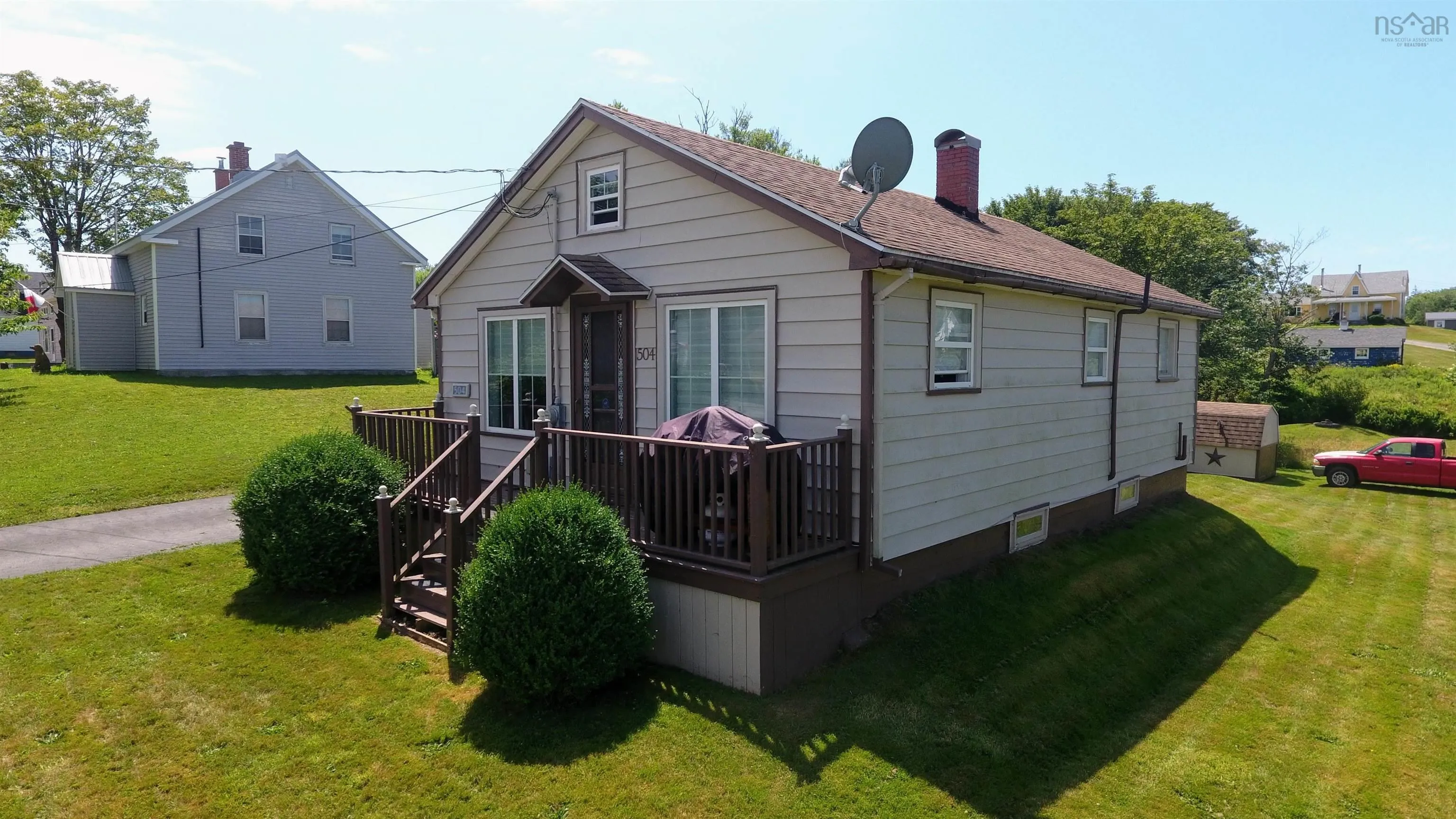 504 Highway 335, West Pubnico, NS B0W 3S0, 2 Bedrooms Bedrooms, ,1 BathroomBathrooms,Residential,For Sale,Highway 335,202518938