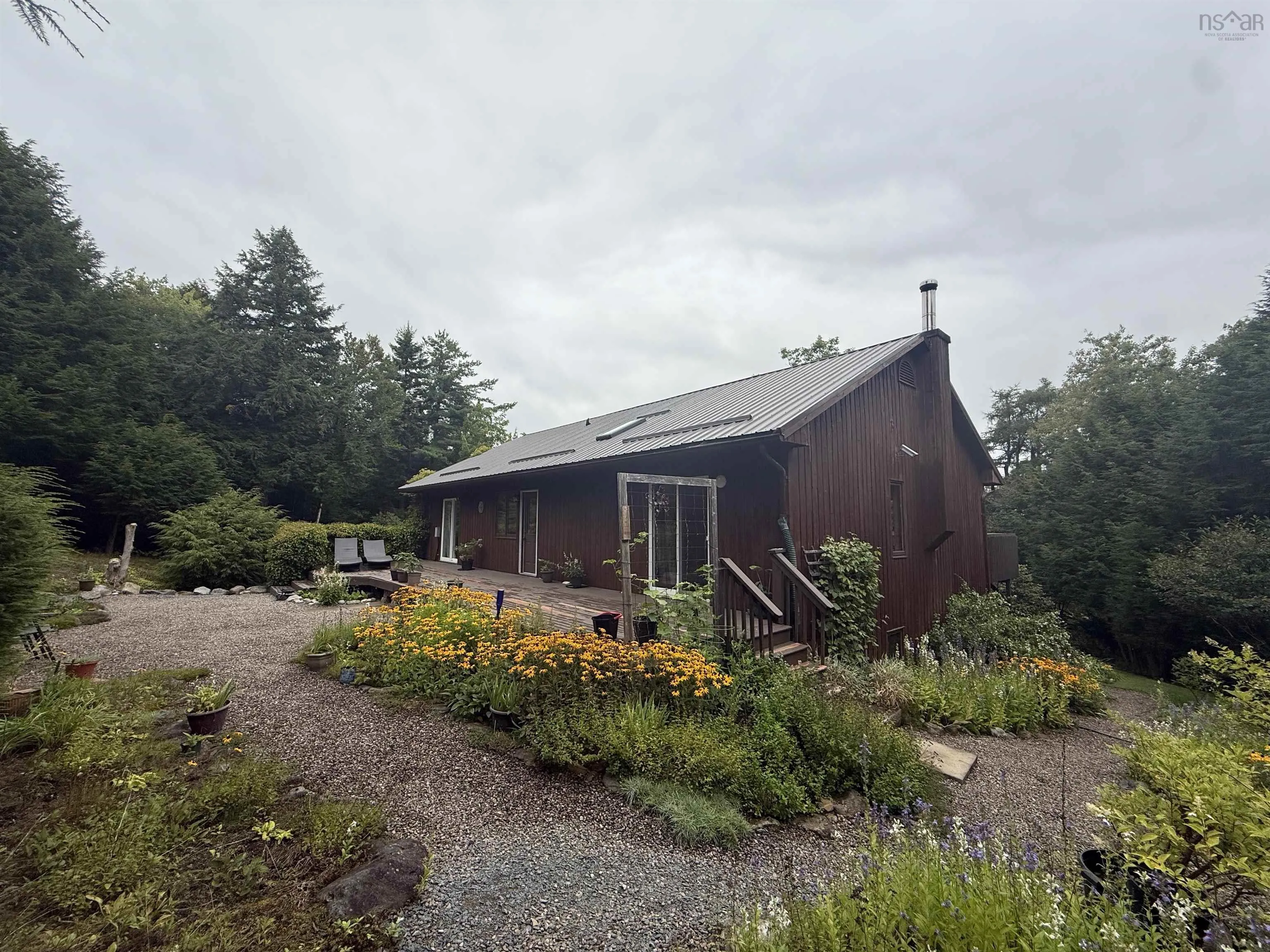 797 Cobequid Road, Lower Sackville, NS B4C 4A2, 4 Bedrooms Bedrooms, ,3 BathroomsBathrooms,Residential,For Sale,Cobequid,202523174