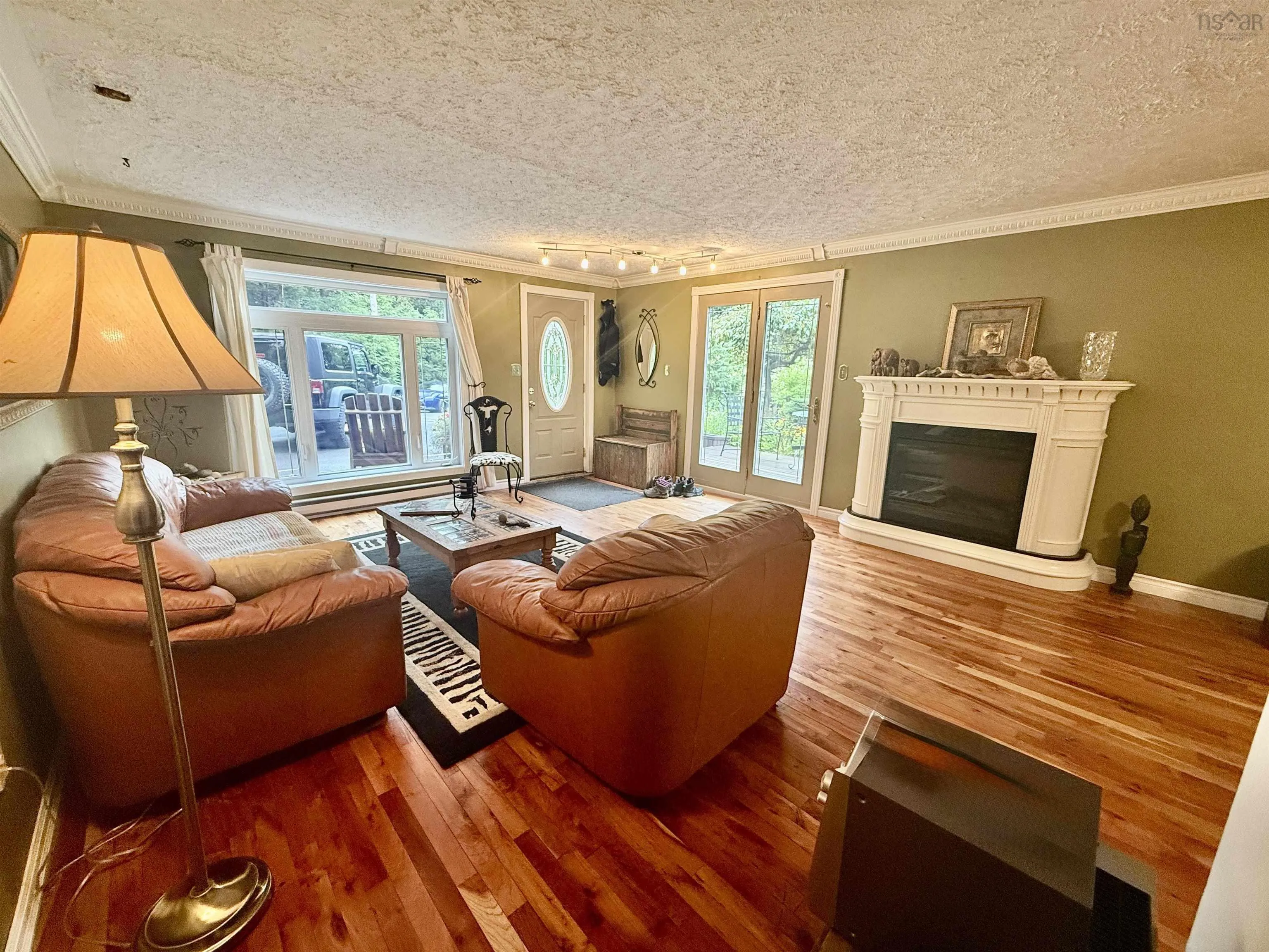 797 Cobequid Road, Lower Sackville, NS B4C 4A2, 4 Bedrooms Bedrooms, ,3 BathroomsBathrooms,Residential,For Sale,Cobequid,202523174