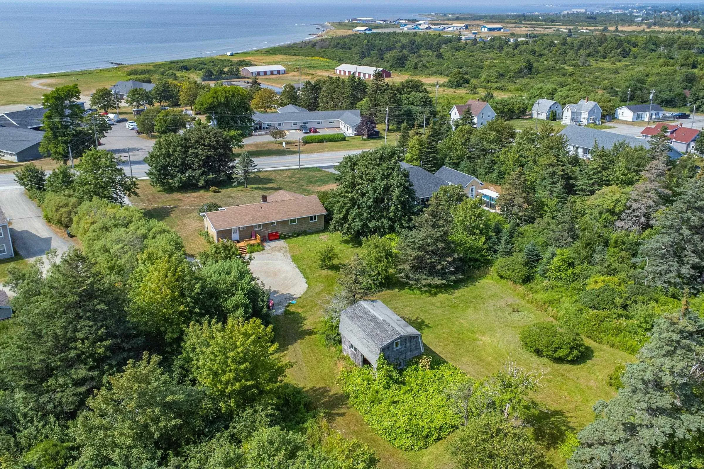 8402 Highway 1, Meteghan, NS B0W 2J0, 3 Bedrooms Bedrooms, ,2 BathroomsBathrooms,Residential,For Sale,Highway 1,202523733